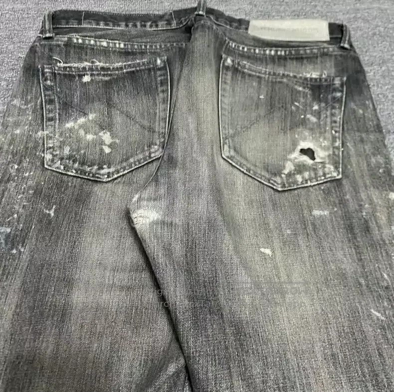 Neighborhood Neighborhood size L Washed and Distressed King of Denim Size US 27 - 6 Thumbnail