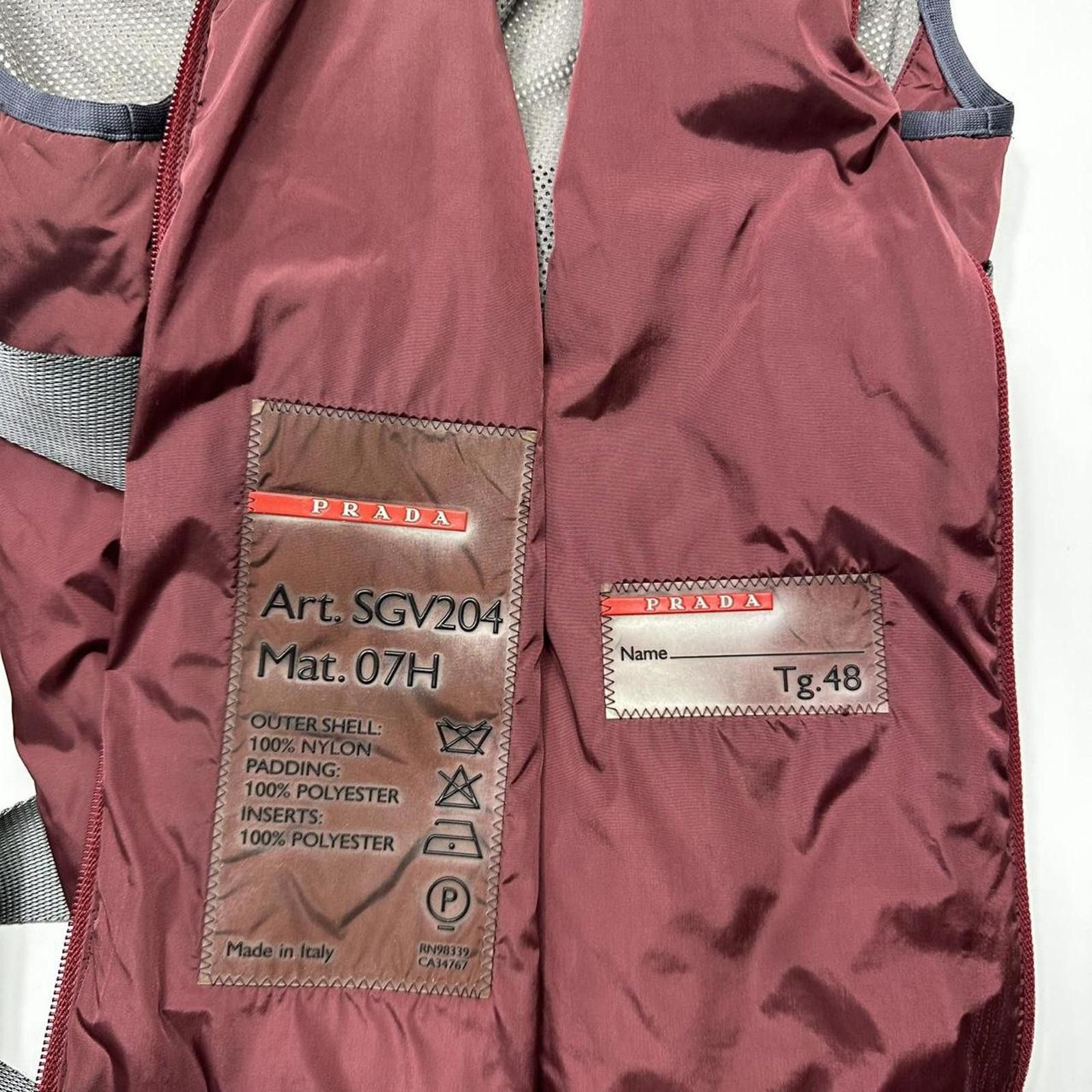 Prada Prada Sport 1999 Nylon Bondage Mesh Padded Gilet - IT48 S/M Size US M / EU 48-50 / 2 - 8 Thumbnail
