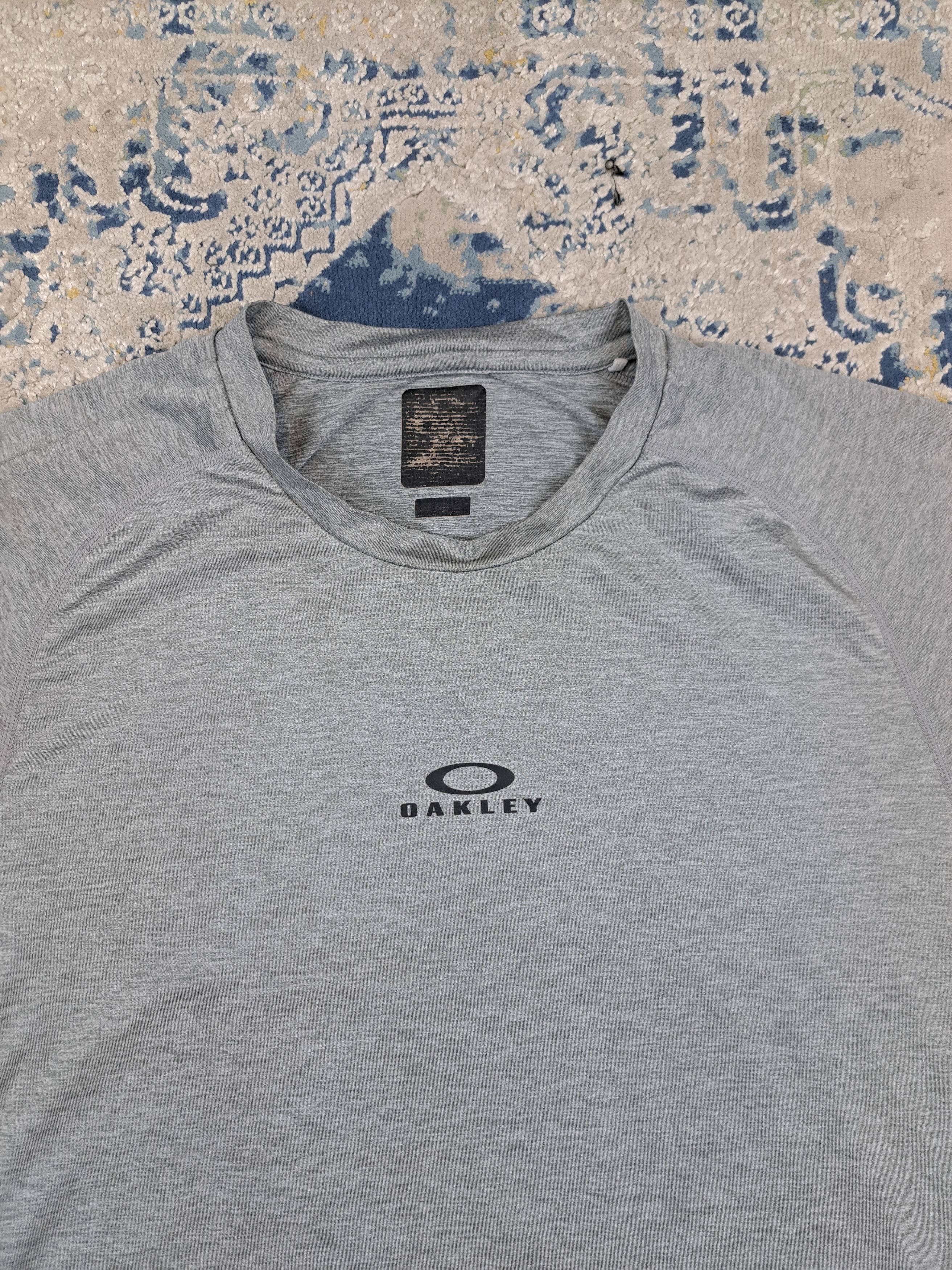 Oakley Oakley Central Logo Gray Tshirt Gorpcore Archive Size US L / EU 52-54 / 3 - 2 Thumbnail