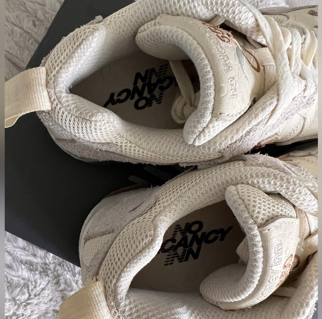 New Balance × No Vacancy Inn New Balance x No Vacancy Inn Suede Sneakers Size US 6 / EU 39 - 9 Thumbnail