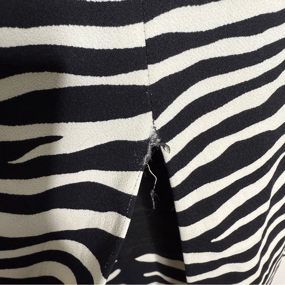 Michael Kors MICHAEL KORS COLLECTION Zebra Print Sheath Dress Size 8 Size M / US 6-8 / IT 42-44 - 2 Thumbnail