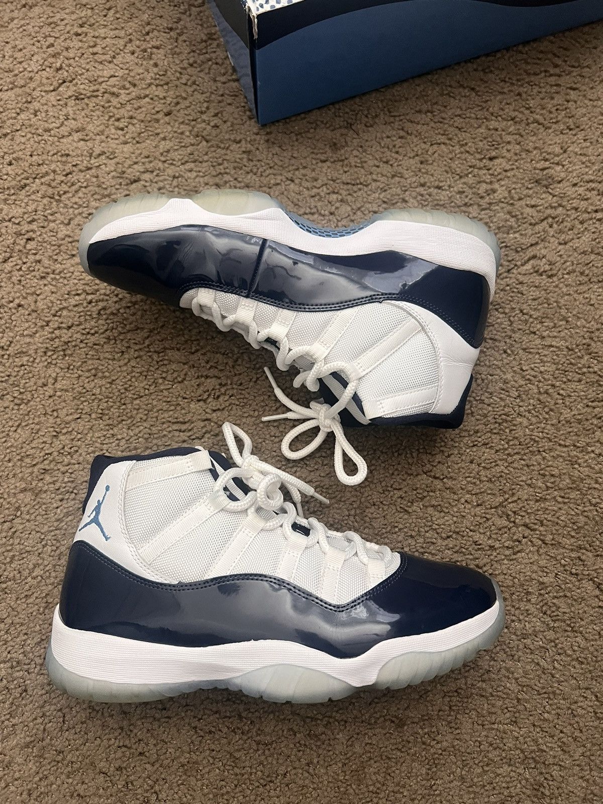 Jordan Brand Air jordan 11 win like 82’ Size US 11 / EU 44 - 4 Thumbnail