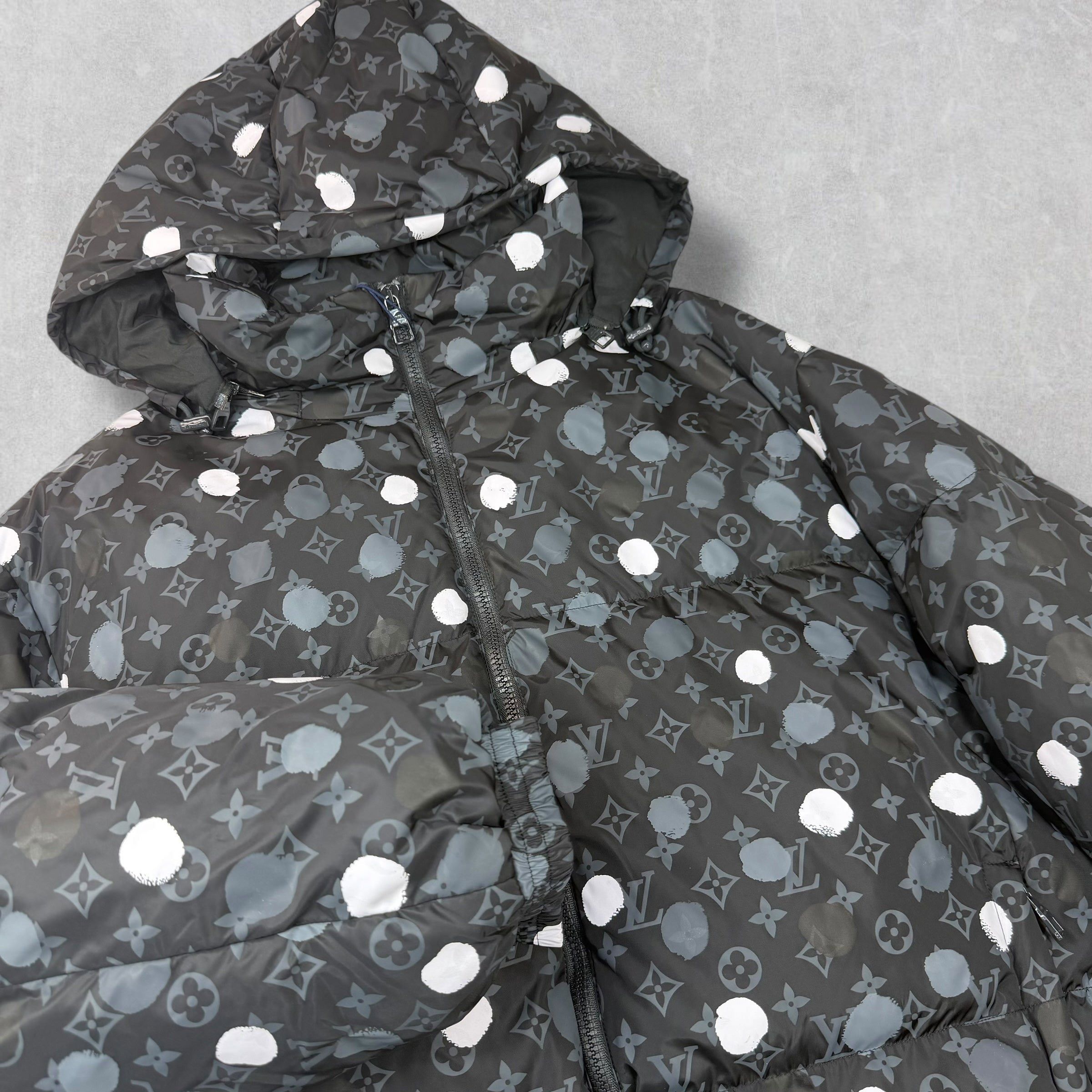 Louis Vuitton Louis Vuitton x Yayoi Kusama Painted Dots Down Blouson 54 (X Size US XL / EU 56 / 4 - 2 Thumbnail