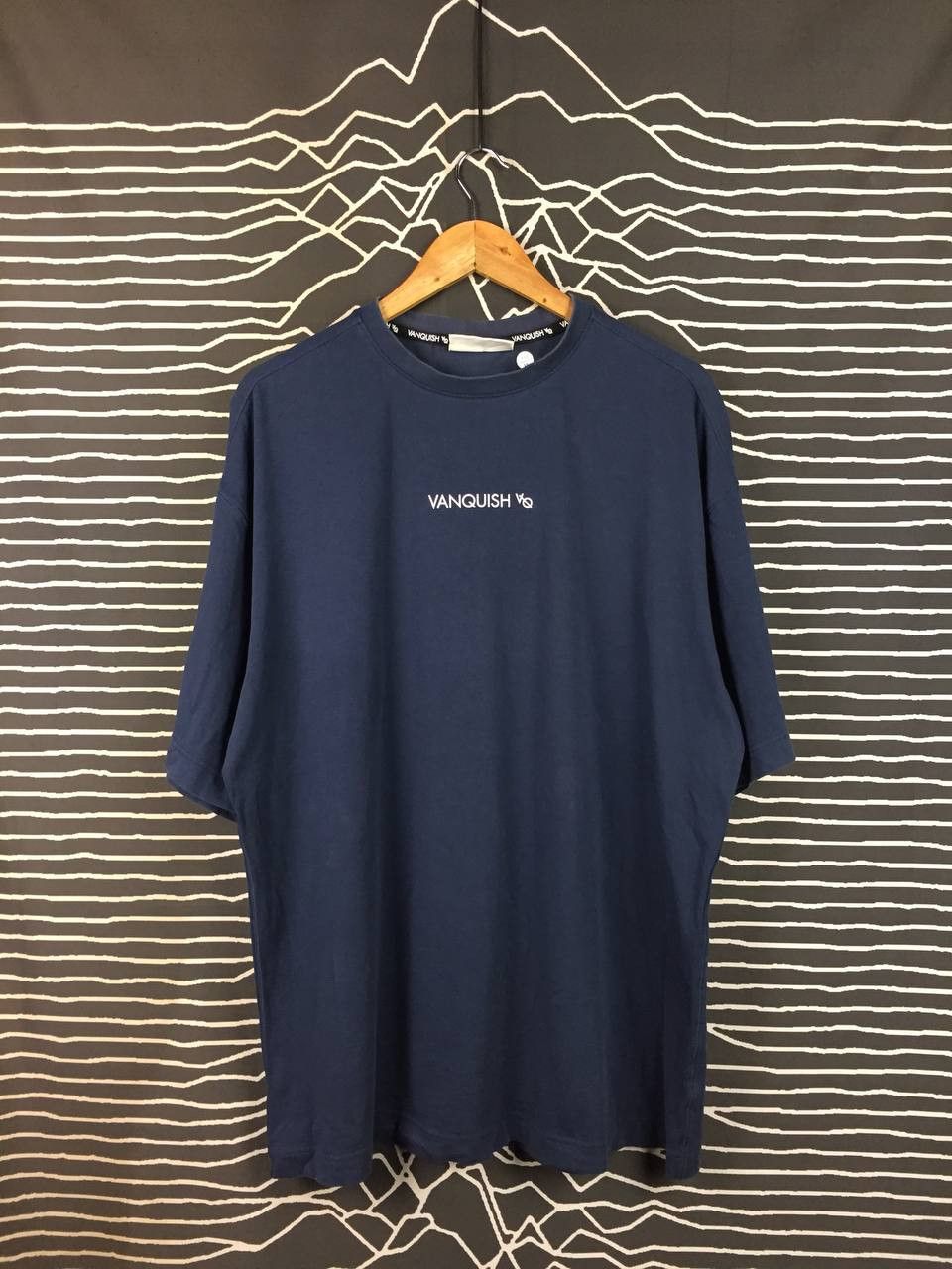 Vanquish Vanquish Fitness VQ Central Logo Oversized Gym Training Tee Size US L / EU 52-54 / 3 - 2 Thumbnail