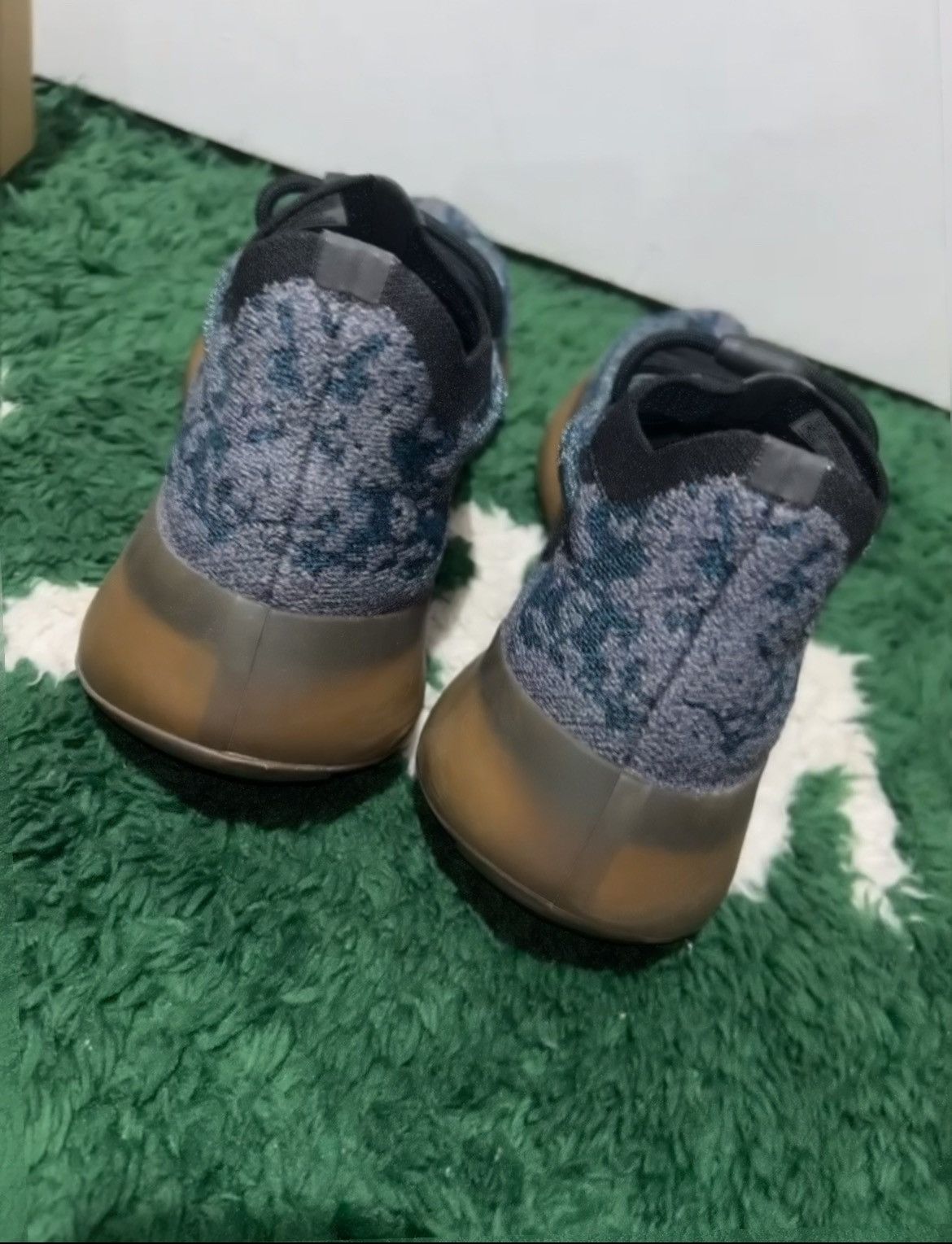 Adidas Size 8 - adidas Yeezy Boost 380 Covellite Size US 8 / EU 41 - 5 Thumbnail