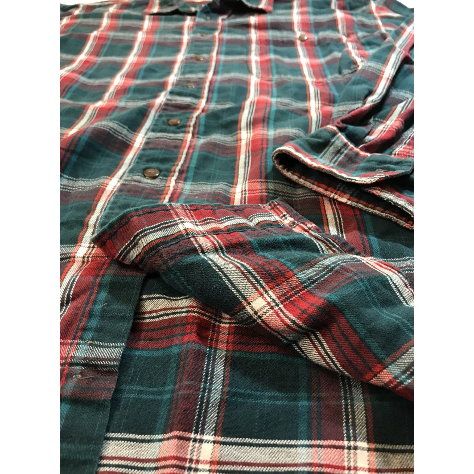 Vintage VINTAGE Woolrich Shirt Men Knit Flannel Button-Up Check L Blue Green Red 90s Casual Mens Size US L / EU 52-54 / 3 - 4 Thumbnail