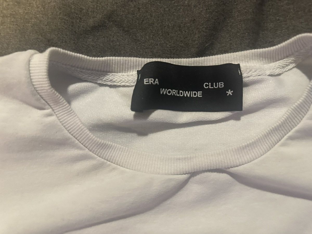 Other White Oversized T Shirt Size US L / EU 52-54 / 3 - 2 Thumbnail