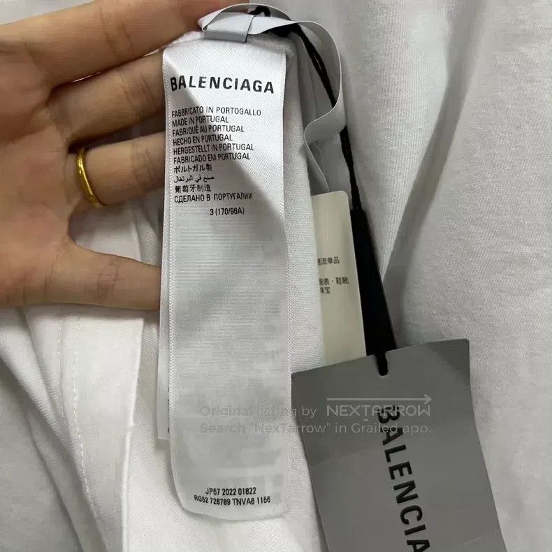 Balenciaga Balenciaga Adidas Collaborative Striped Logo Printed Long Size US L / EU 52-54 / 3 - 3 Thumbnail