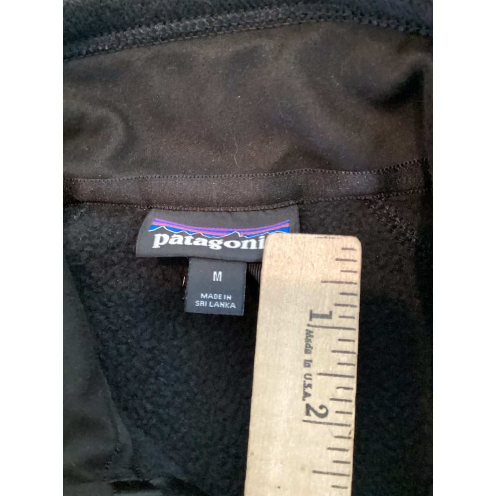 Patagonia Patagonia Worn Wear Sweater Full Zip Fleece Jacket M Black Embroidered Logo Zip Jacket Unisex Adults Outdoor Style Size US M / EU 48-50 / 2 - 6 Thumbnail