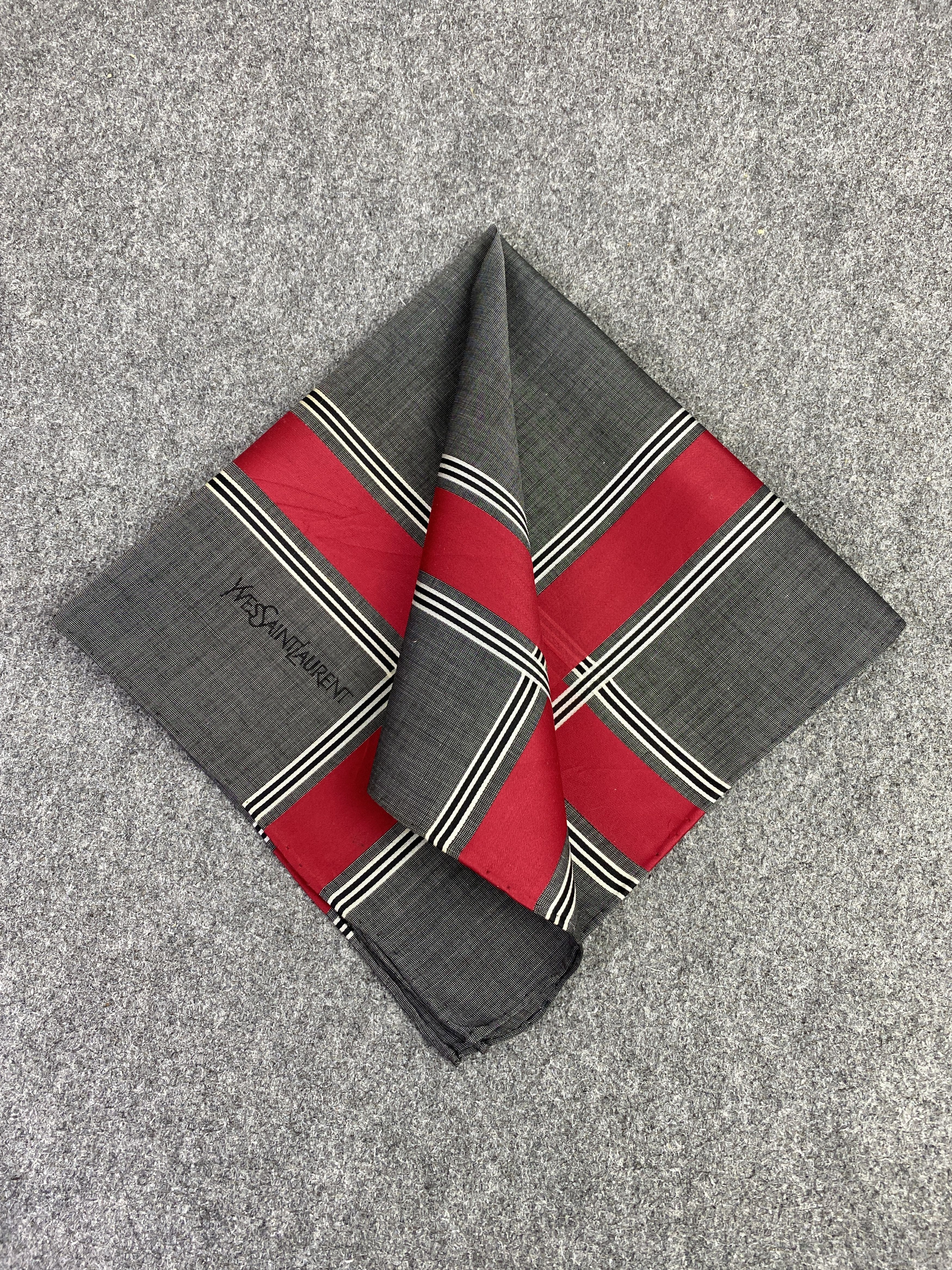Yves Saint Laurent Yves Saint Laurent Handkerchief / Neckerchief KT0163 Size ONE SIZE - 3 Thumbnail