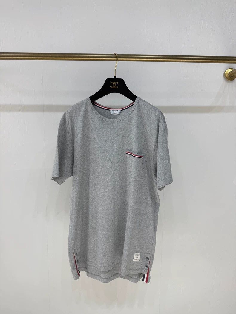 Thom Browne Thom Browne Grey T-shirt, short sleeves Size US XL / EU 56 / 4 - 1 Thumbnail