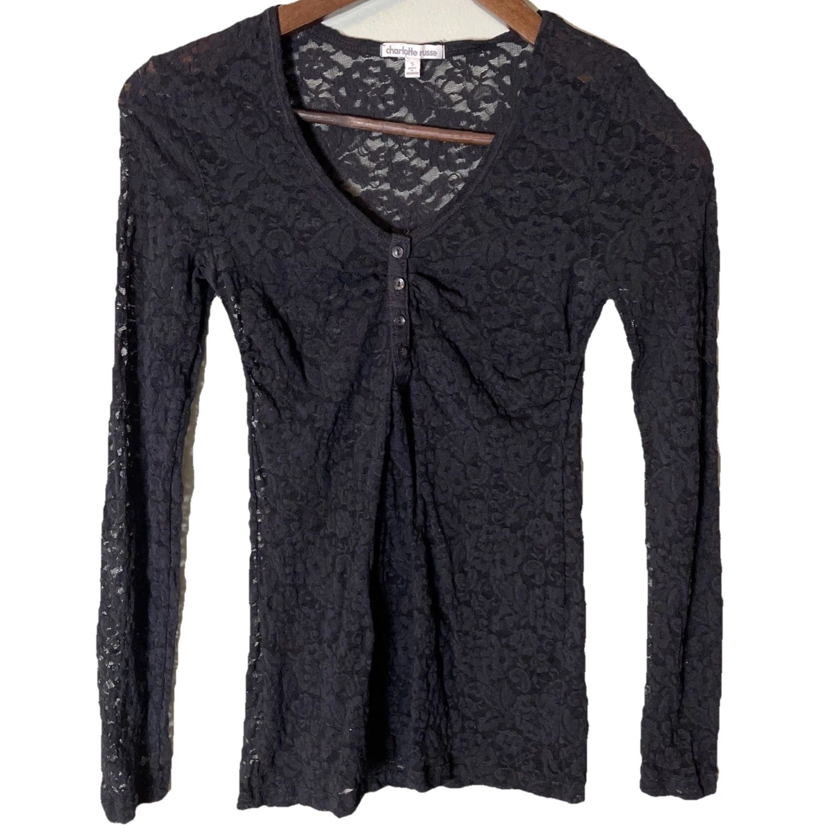 Vintage VINTAGE Y2K Black Lace Long Sleeve Henley Top Womens Size S Fitted Fairy Grunge Goth VTG Black Lace Top Woman Long Sleeve Henley Size S / US 4 / IT 40 - 2 Thumbnail