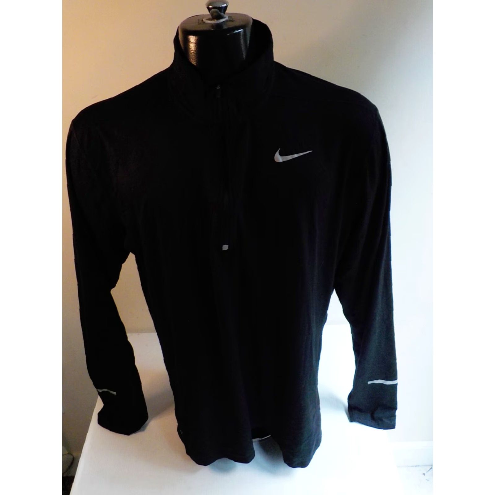Nike Nike Dri-Fit 1/4 Zip Pullover Long Sleeve Thumbholes Black Large Men Sportswear Size US L / EU 52-54 / 3 - 2 Thumbnail