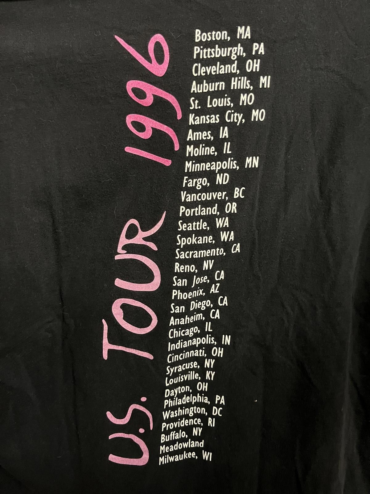 Designer VTG Neil Diamond T-shirt Tennessee Moon 1996 Tour Tee XL Size US XL / EU 56 / 4 - 6 Thumbnail