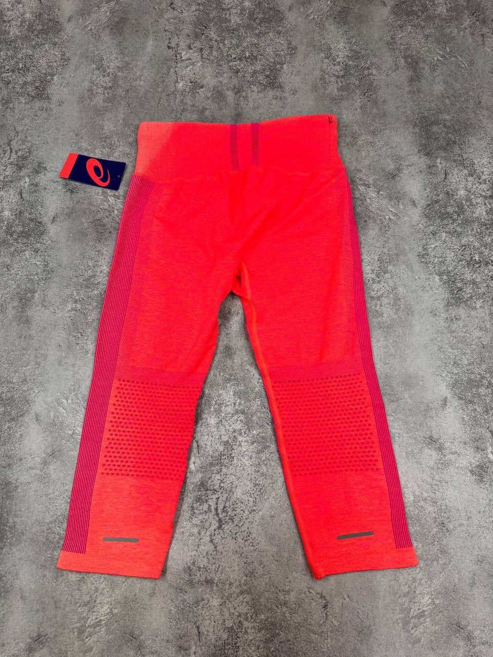 Asics Asics Women NWT Cooling Seamless Capri Leggings Coral Size 28" / US 6 / IT 42 - 7 Thumbnail