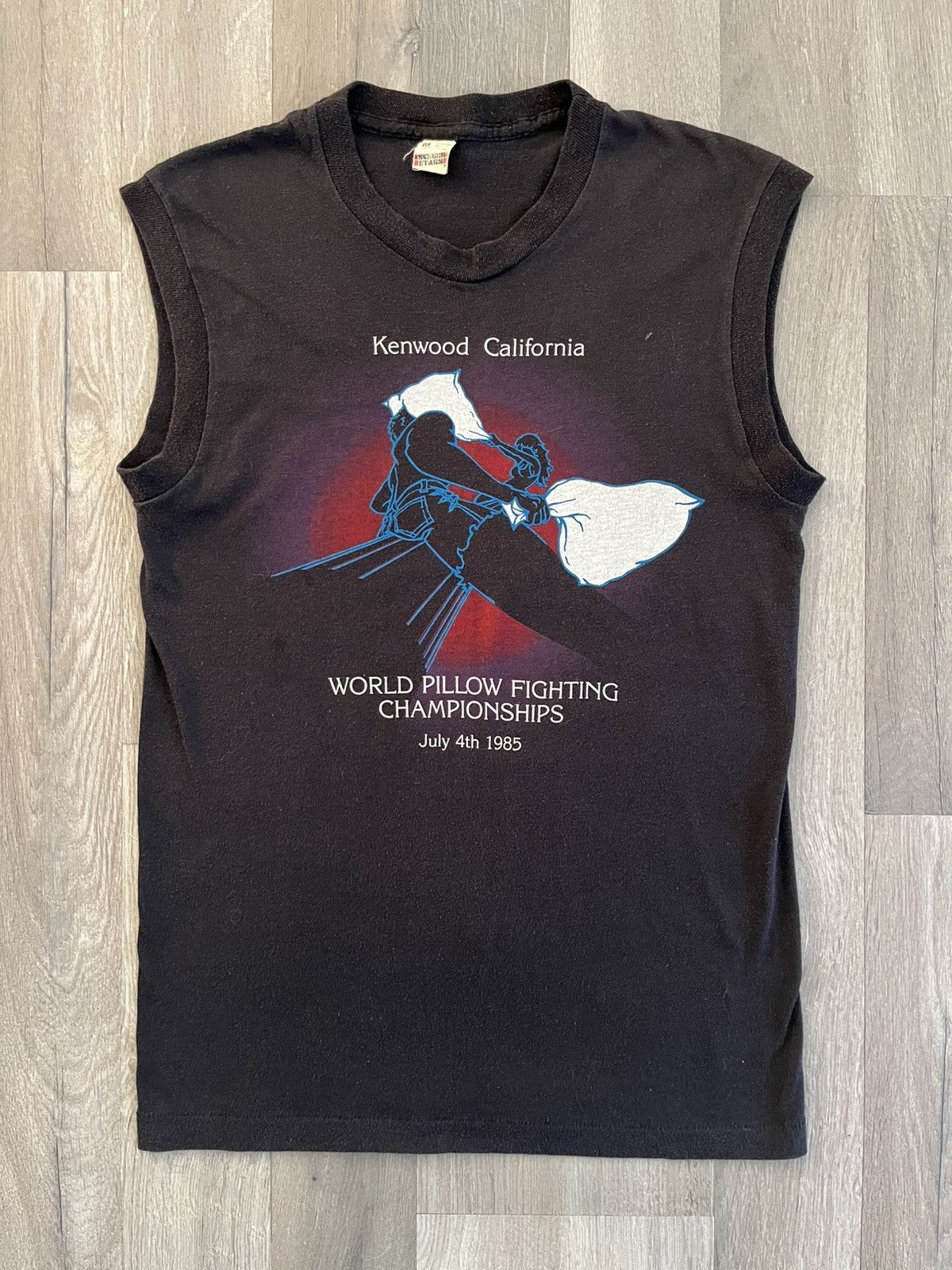 1985 World Pillow Fighting Championships Sleeveless Tee