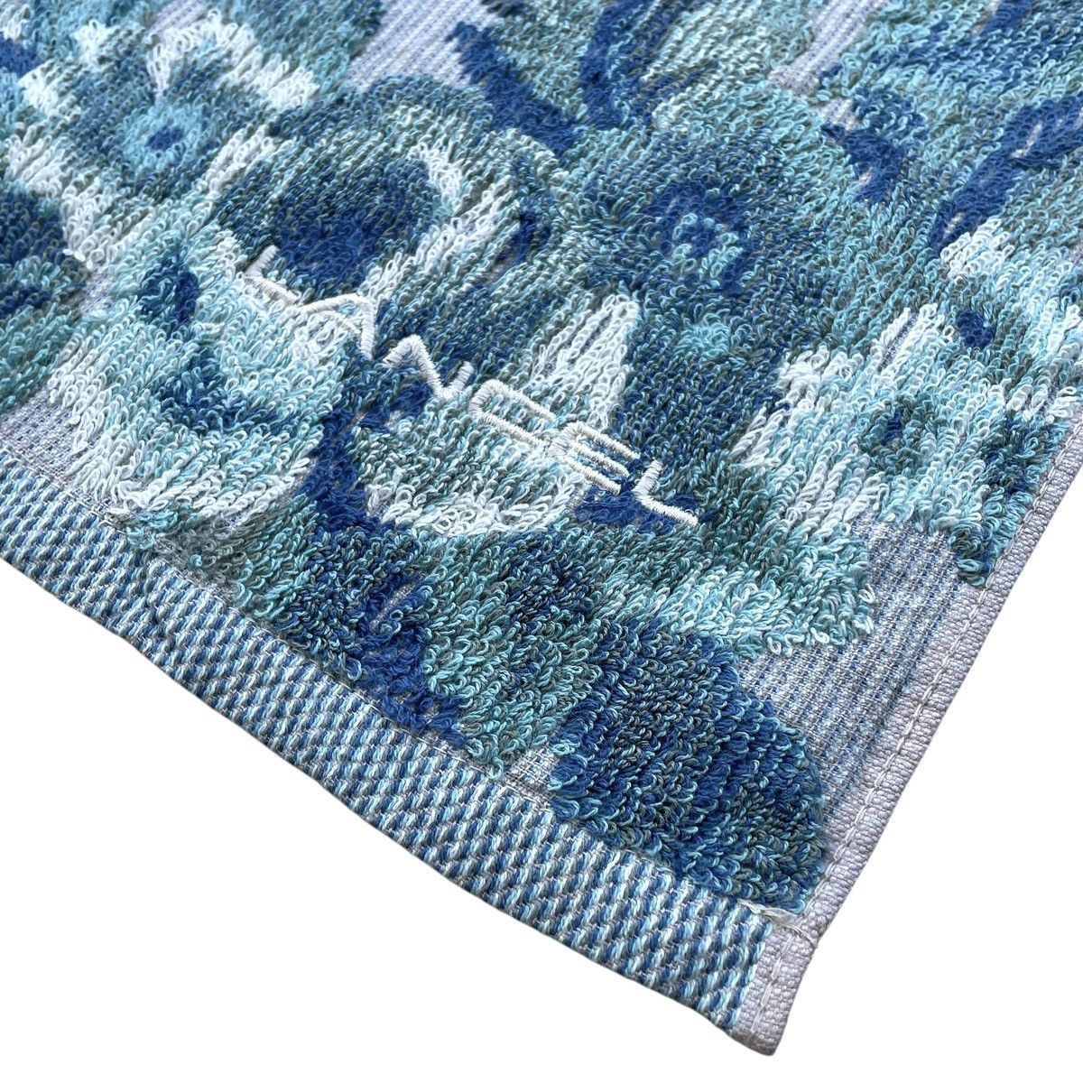 Designer × Lancel × Vintage Lot Of 2 Lancel Paris Designer Floral Long Face Towel Size ONE SIZE - 3 Thumbnail