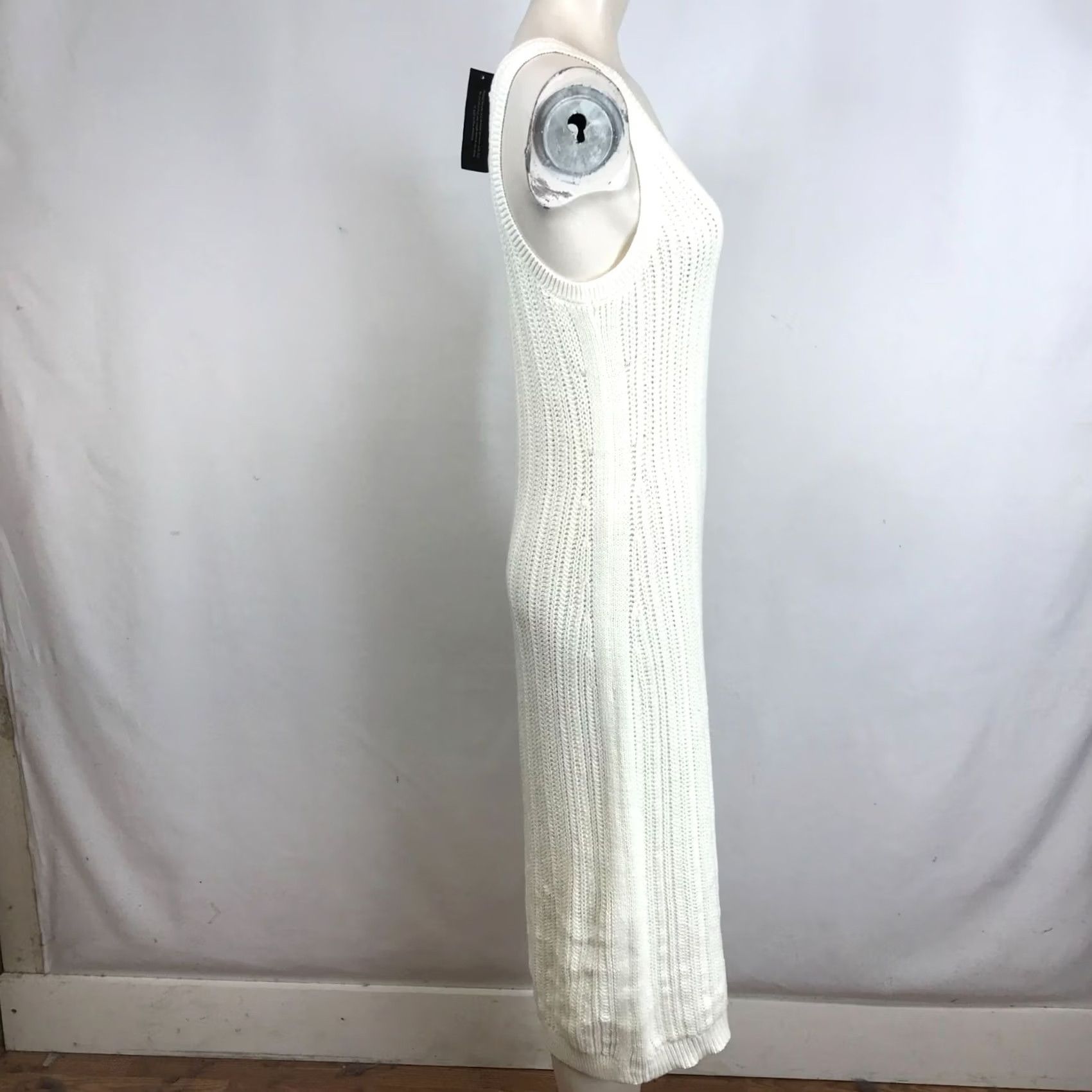 Banana Republic BANANA REPUBLIC WOMEN S CREAM RIBBED SLEEVELESS ROUND NECK SWEATER DRESS Size S / US 4 / IT 40 - 4 Thumbnail