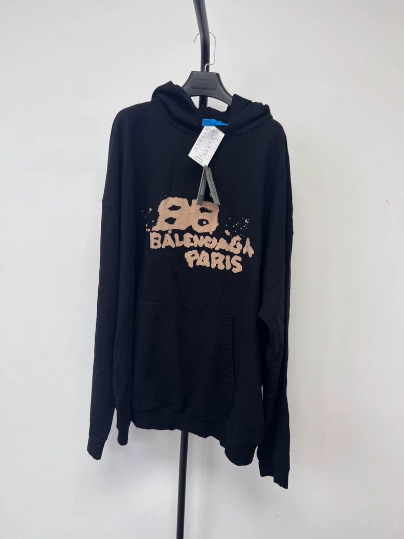 Balenciaga Balenciaga Letter Logo printed hooded long sleeve sweatshi Size M / US 6-8 / IT 42-44 - 1 Thumbnail