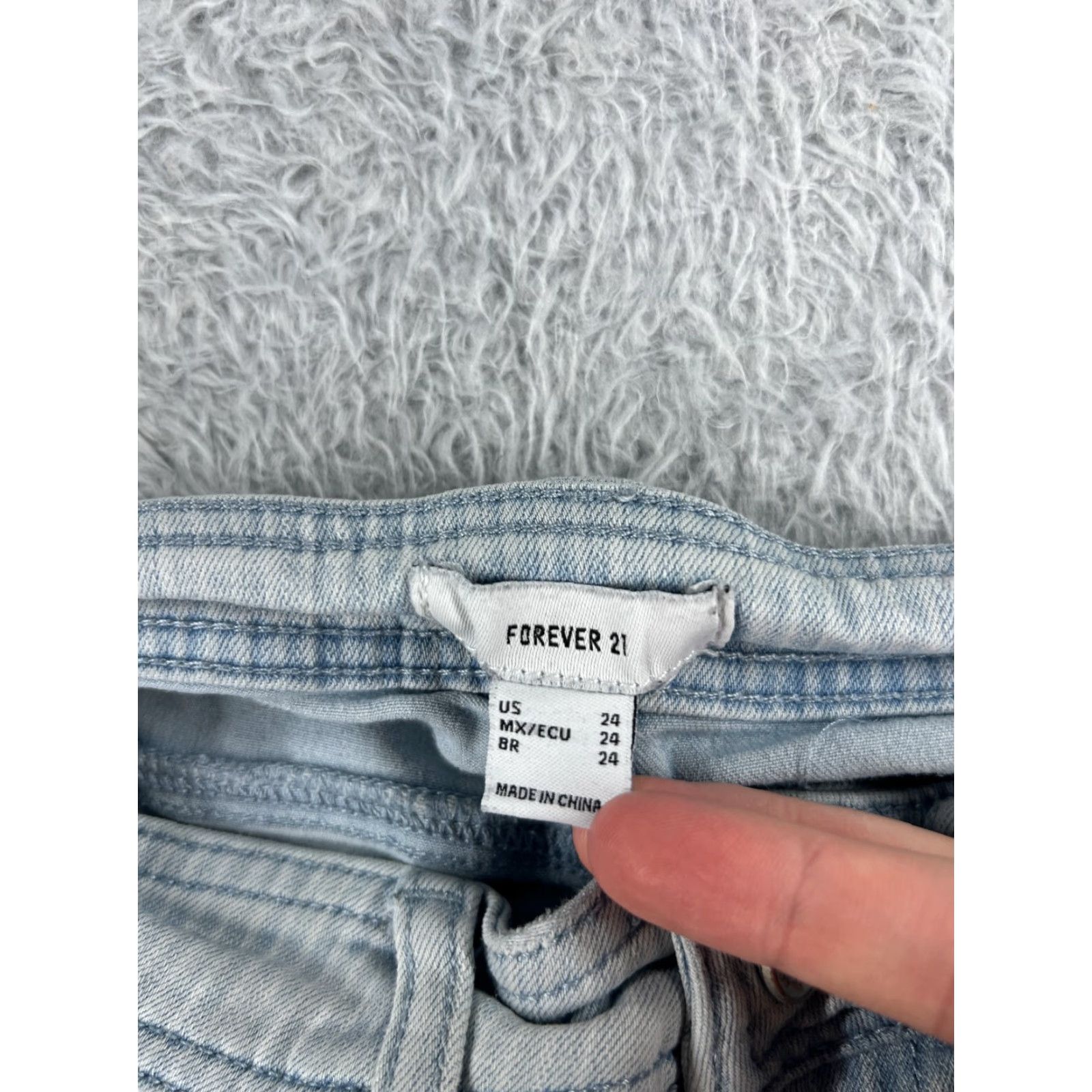 Forever 21 Forever 21 Jeans Womens 24 Blue Herringbone Denim Wide Leg 23x27 Jeans Pants Womens 24 Blue Herringbone Denim Wide-Leg outlets? Size 42" / US 20 - 6 Thumbnail