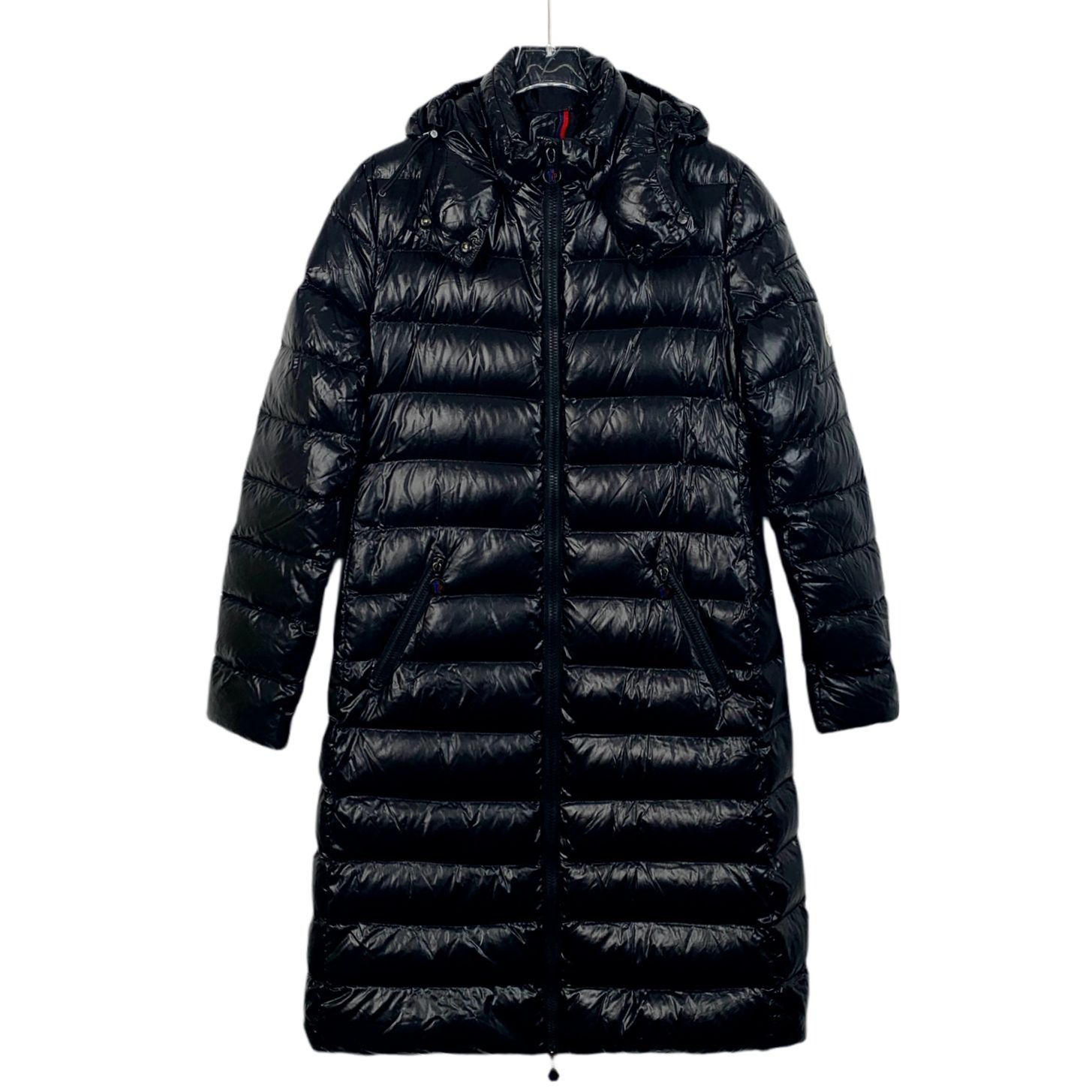 Moncler [Moncler] Moka Black Logo Quilted Hooded Down Jacket 1 S Size S / US 4 / IT 40 - 1 Thumbnail