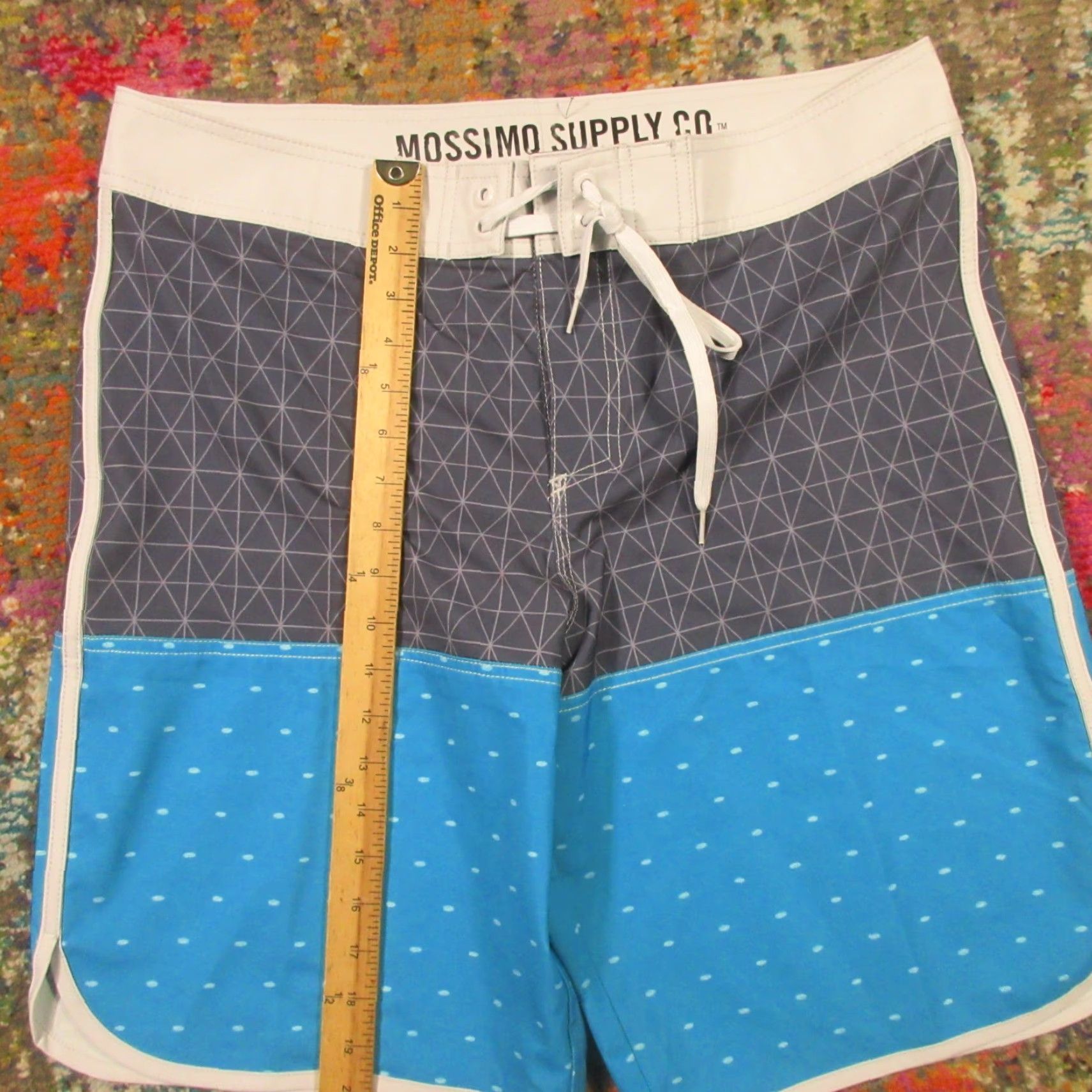 Mossimo Mossimo Board Shorts Mens 36 Multicolor Striped Lightweight Quick Dry Back Pocket Drawstring Size US 36 / EU 52 - 7 Thumbnail