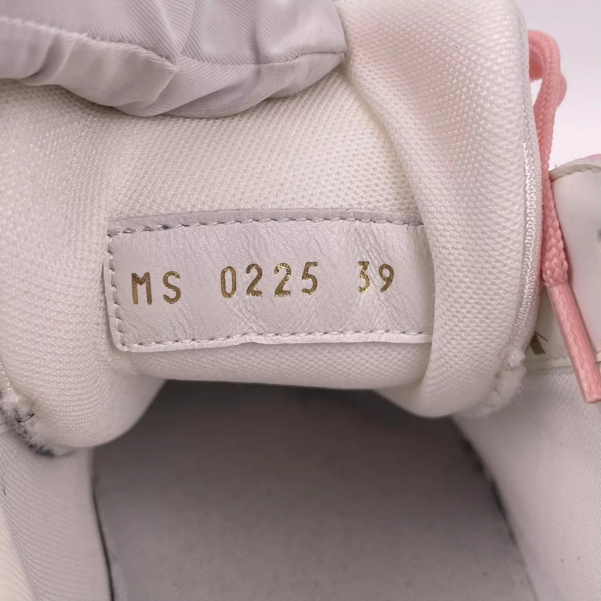 Louis Vuitton LV Trainer Flat EU39 Pink White Colorblocked Women's Size US 8.5 / IT 38.5 - 5 Thumbnail