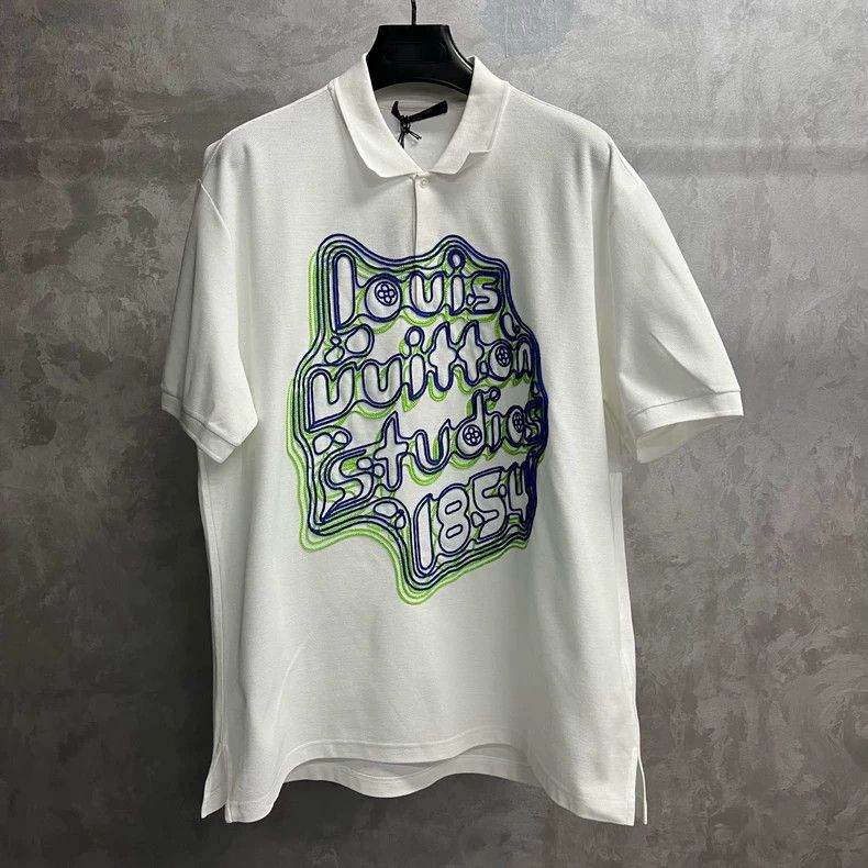 Louis Vuitton Louis Vuitton White logo monogram printed casual short slee Size US XL / EU 56 / 4 - 1 Thumbnail