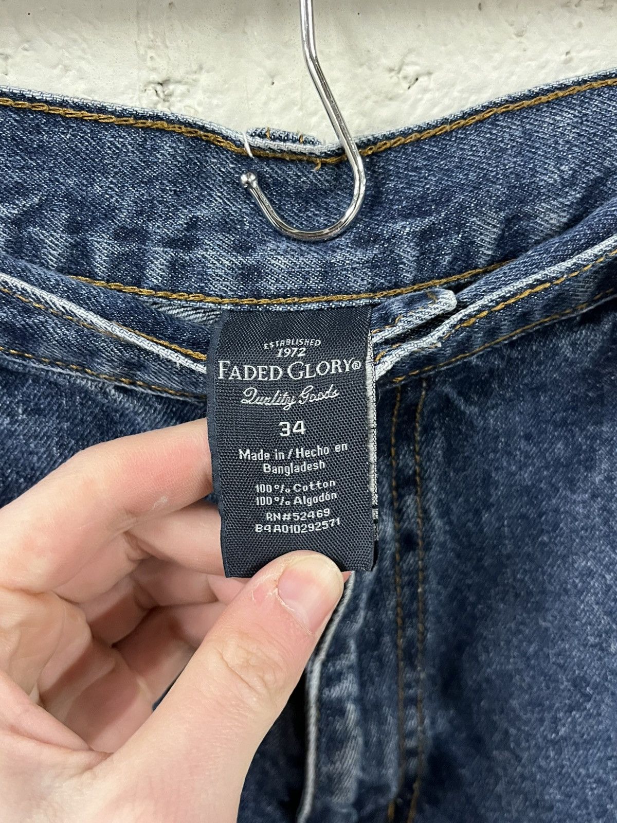 Carhartt Distressed jorts baggy, skater carpenter cargo streetwear Size US 34 / EU 50 - 9 Thumbnail