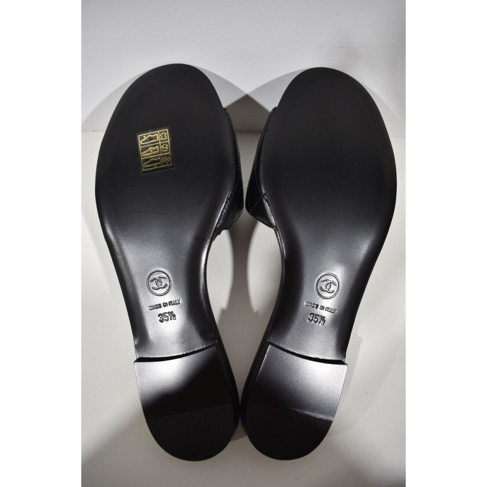 Chanel Chanel REV Black Turnlock Quilted Gold CC Logo Mules Slide Size US 5.5 / IT 35.5 - 12 Thumbnail