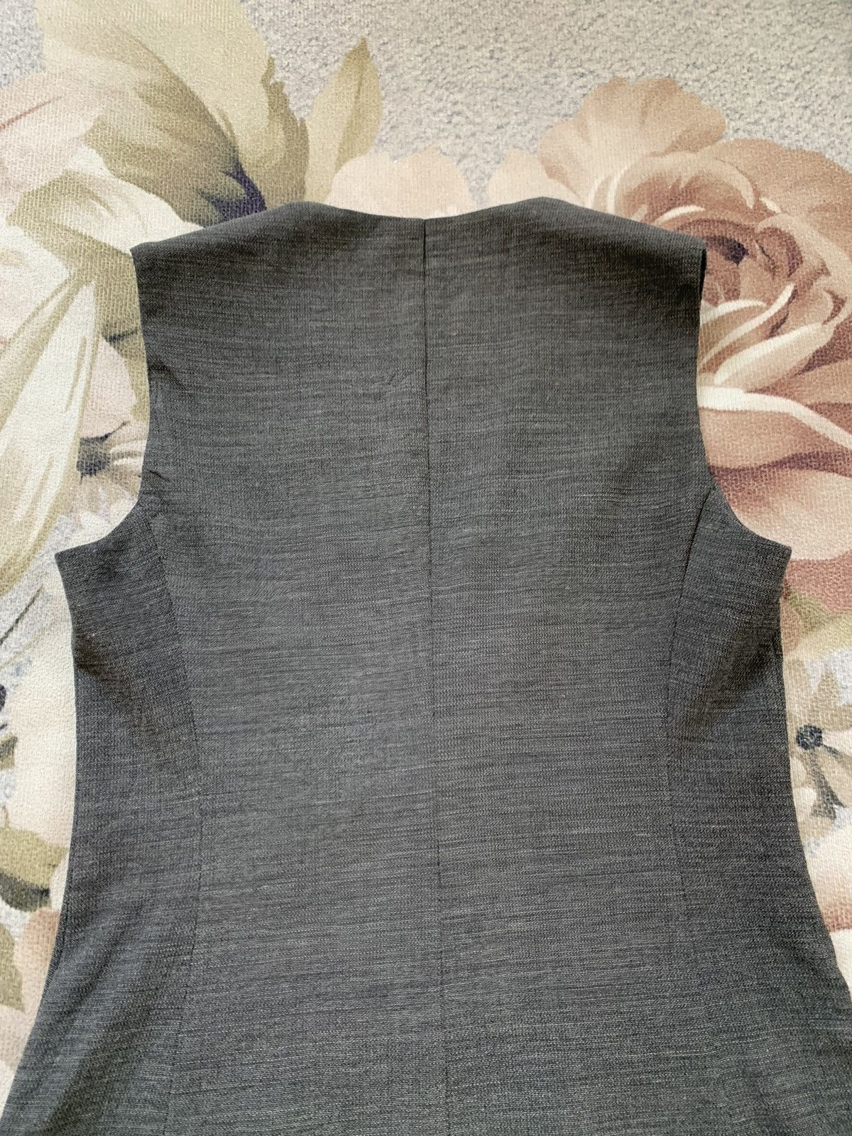 Emporio Armani Emporio Armani Buttons Vest Made in Italy Size XS / US 0-2 / IT 36-38 - 5 Thumbnail