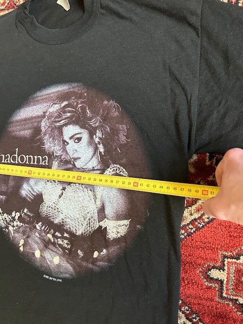 Band Tees Madonna Like A Virgin Vintage Tour 1985 Official T Shirt Size US M / EU 48-50 / 2 - 9 Thumbnail