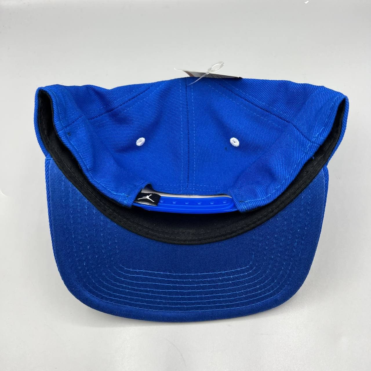 Jordan Brand Air Jordan Hat Men Embroidered White Logo Snap Back Cap New Size ONE SIZE - 5 Thumbnail