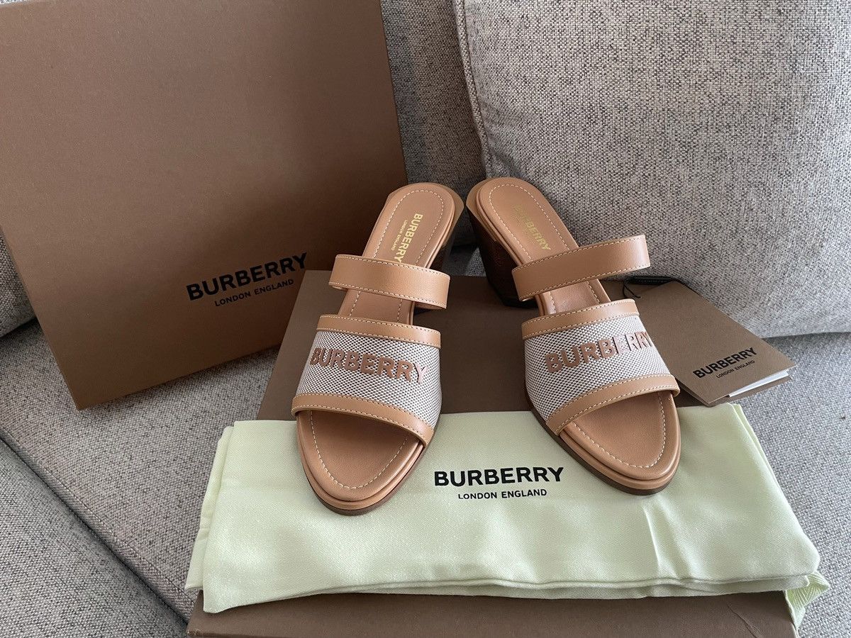 Burberry Burberry logo sandals | brand new never worn | box not inc Size US 8 / IT 38 - 6 Thumbnail