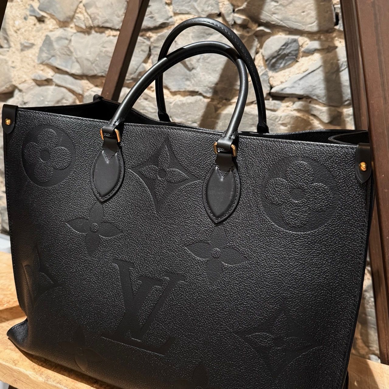 Louis Vuitton Louis Vuitton OnTheGo GM Black Empreinte Giant Tote Bag Size ONE SIZE - 7 Thumbnail