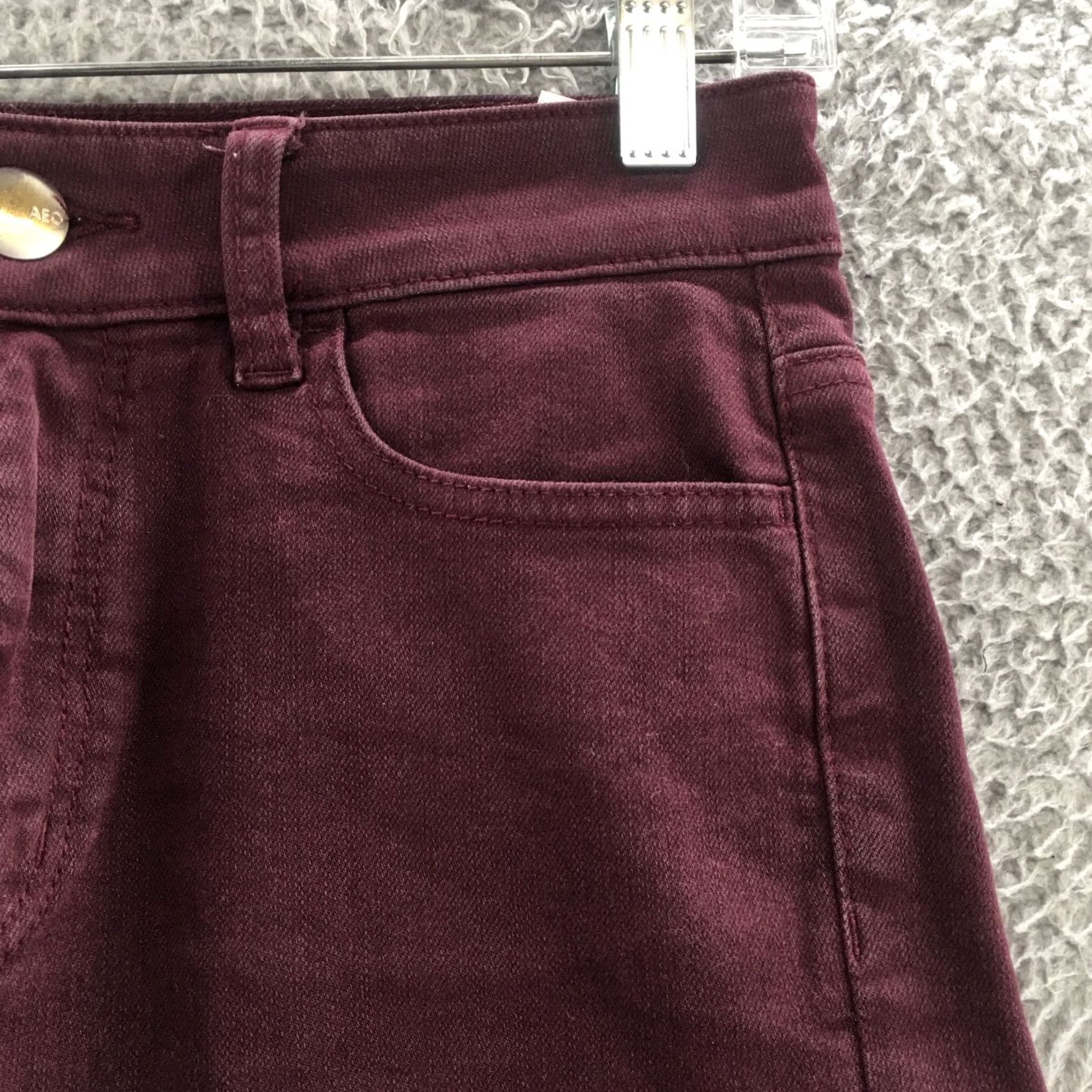 American Eagle Outfitters American Eagle Outfitters Womens 4 Burgundy Zip Cut-Off Shorts Denim Stretch 29x4 Vintage No Jeans Summer Casual Beach Size 27" / US 4 / IT 40 - 5 Thumbnail