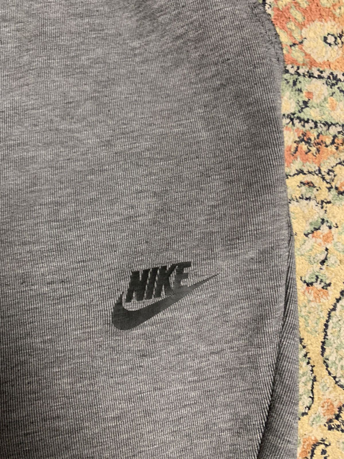 Nike × Vintage Nike Tech Fleece Y2K shorts Size US 34 / EU 50 - 3 Thumbnail