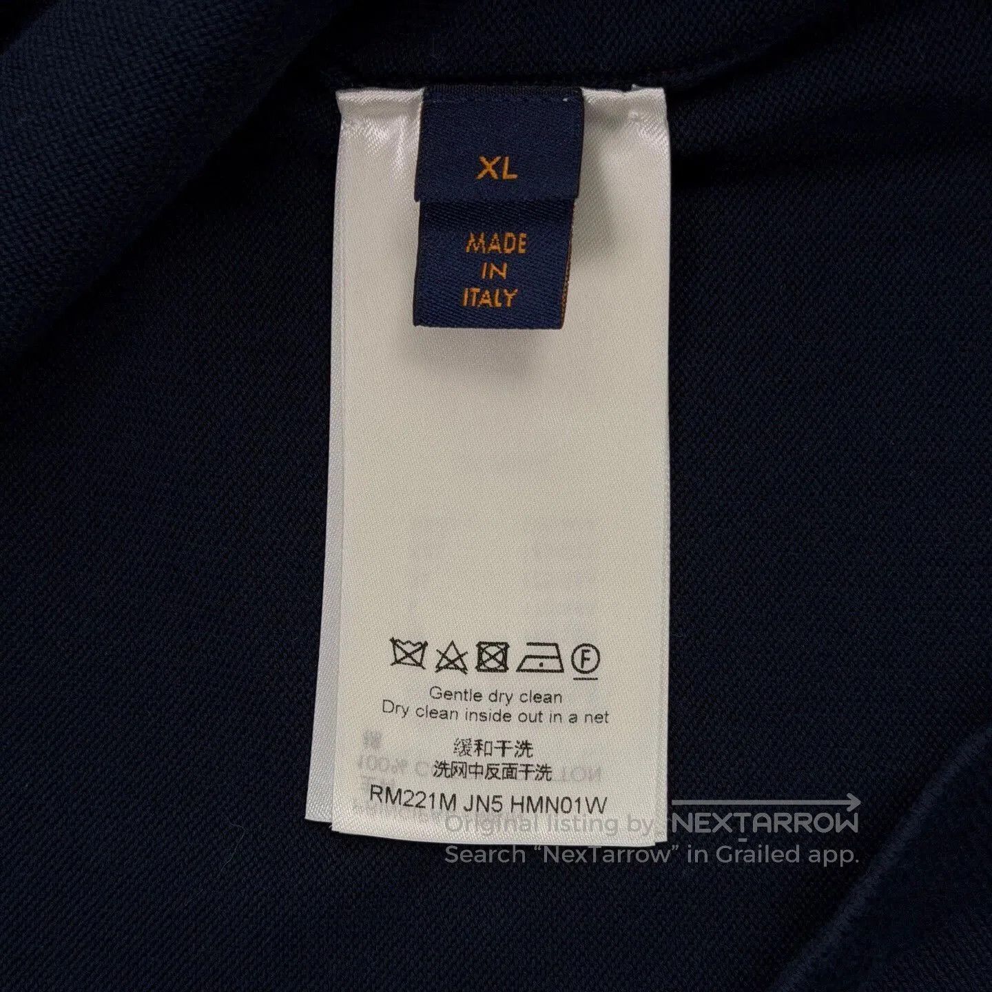Louis Vuitton Blue Heart Graphic Short-Sleeve Shirt. Size US XL / EU 56 / 4 - 4 Thumbnail