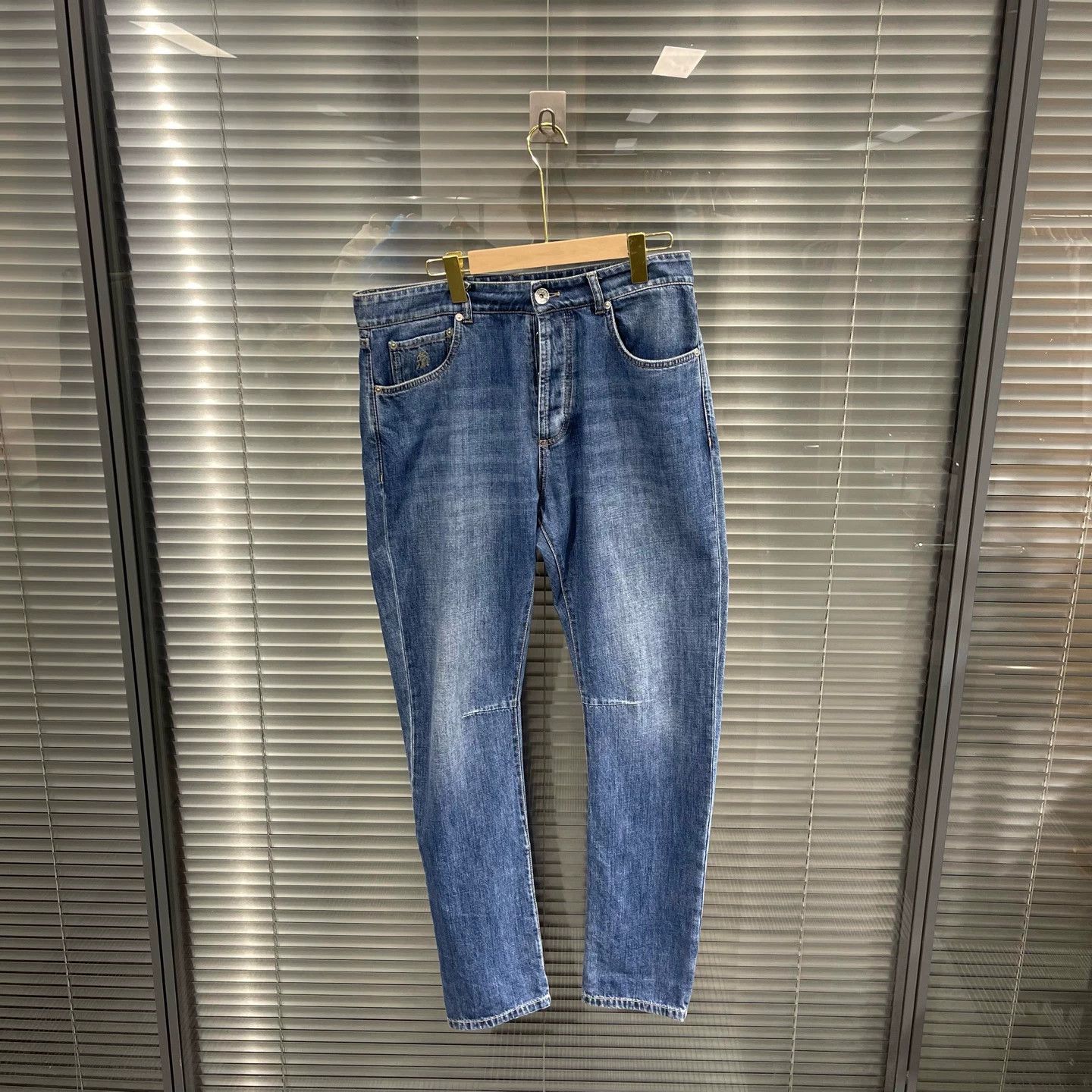 Brunello Cucinelli Brunello Cucinelli Pocket Embro Leather Patch Jeans 48 Size US 32 / EU 48 - 2 Thumbnail
