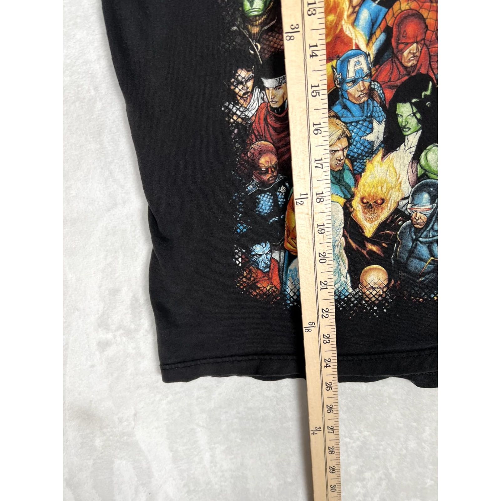 Vintage VINTAGE Marvel T-Shirt Men Black Size M/L Civil War Heroes Graphic Print Shirt Size US M / EU 48-50 / 2 - 7 Thumbnail