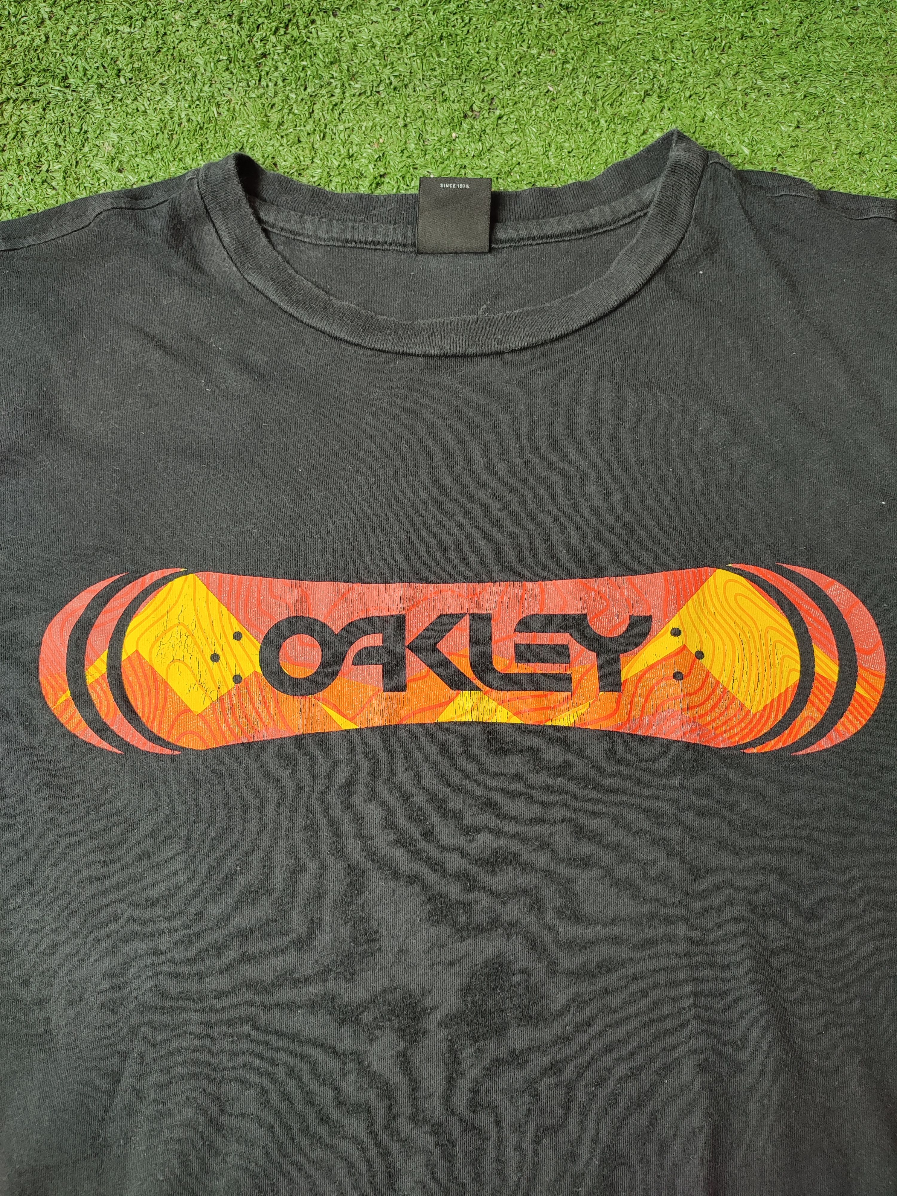 Oakley 💥 Steals 💥 Rare Oakley Box Logo Tees Size US XL / EU 56 / 4 - 5 Thumbnail