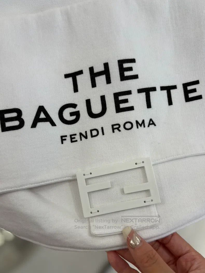 Fendi Fendi Collaboration Sweatshirt Size XS / US 0-2 / IT 36-38 - 2 Thumbnail
