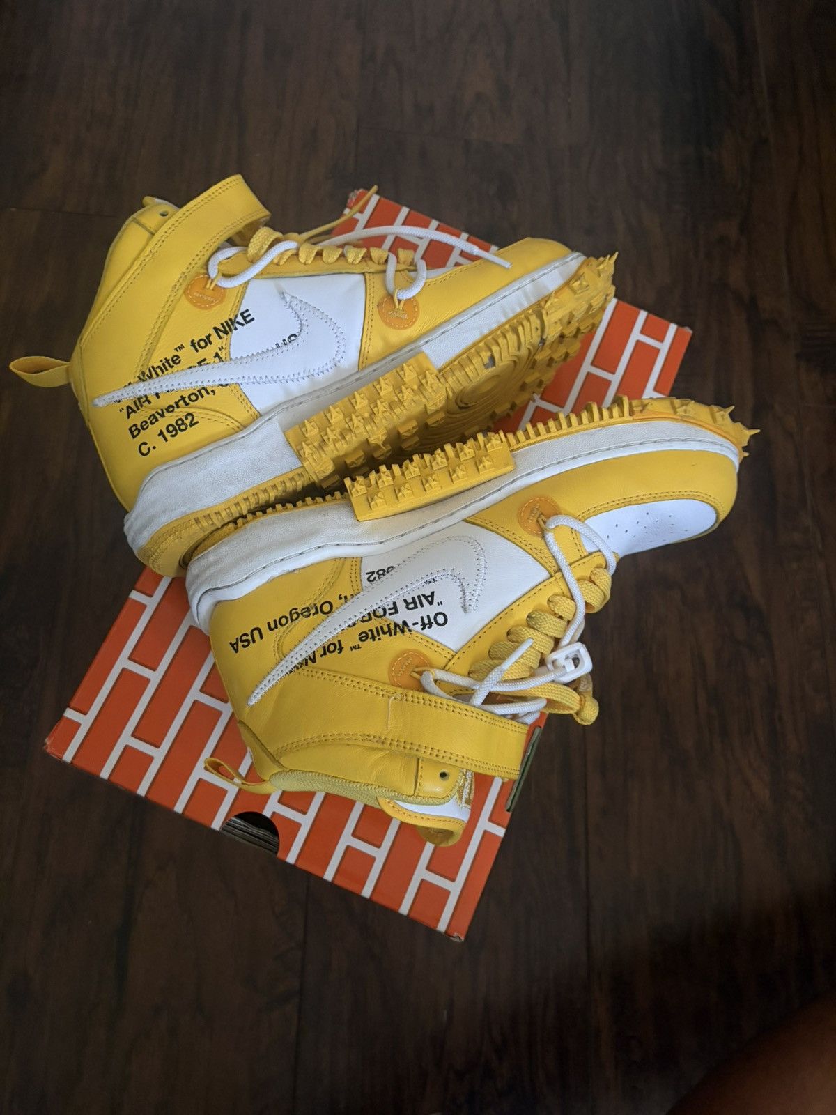 Off-White Off white forces yellow 9.5 Size US 9.5 / EU 42-43 - 4 Thumbnail