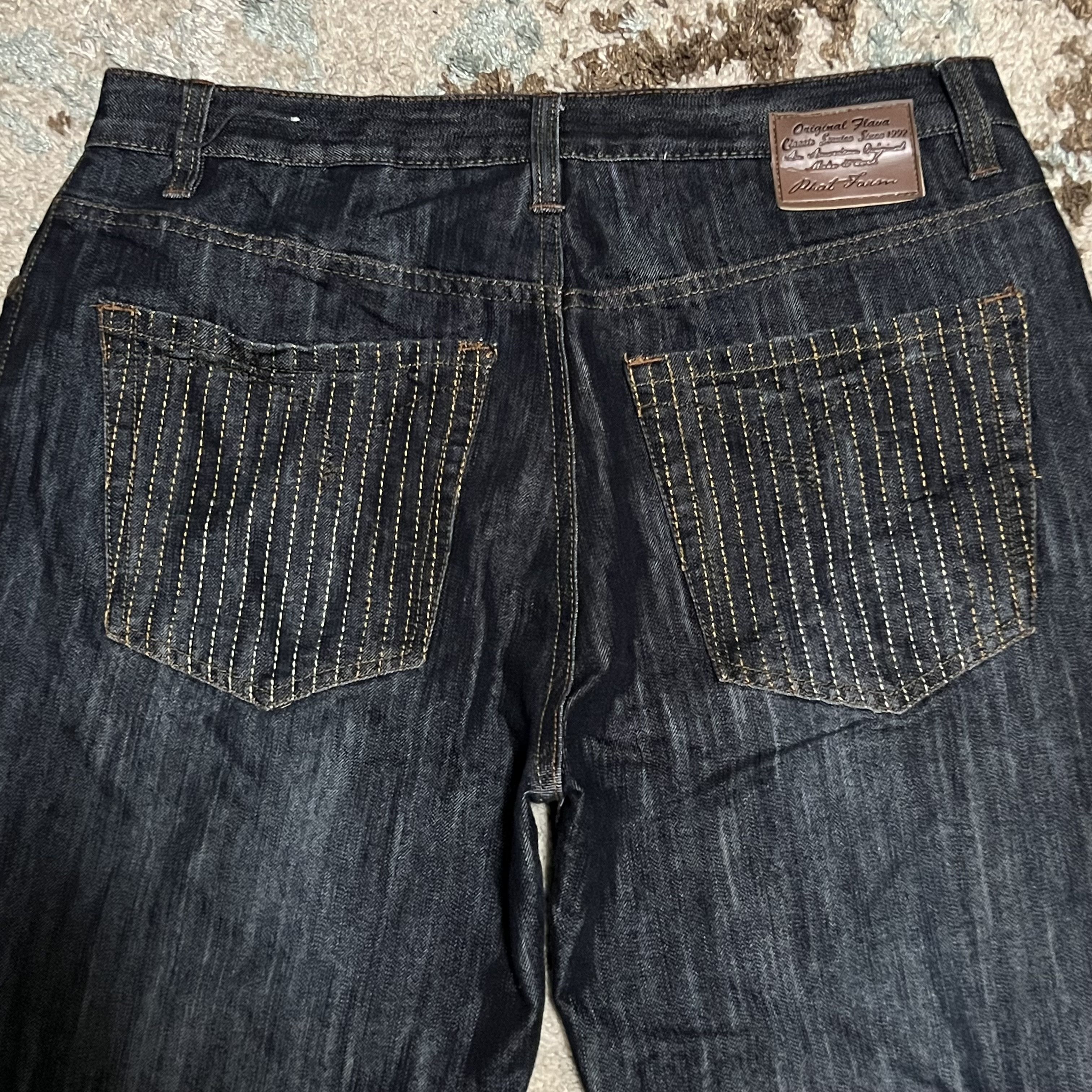 Phat Farm Vintage Phat Farm Slim Fit Embroidered Jeans Size 34x32 Size US 34 / EU 50 - 3 Thumbnail