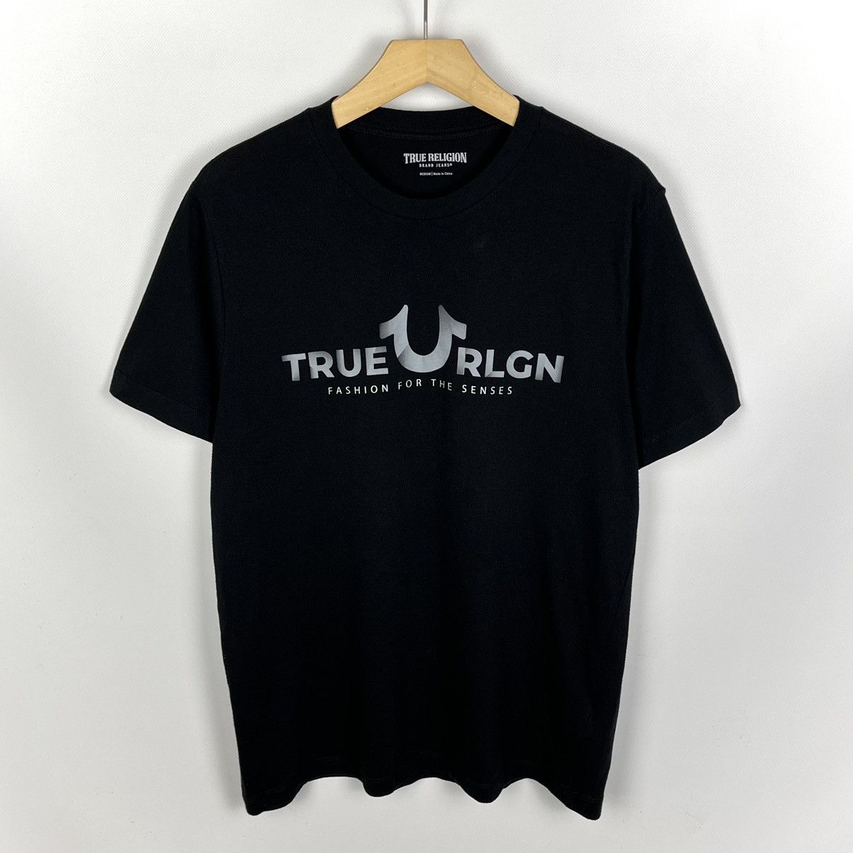 True Religion Vintage True Religion y2k big logo japanese T Shirt Size US M / EU 48-50 / 2 - 1 Thumbnail