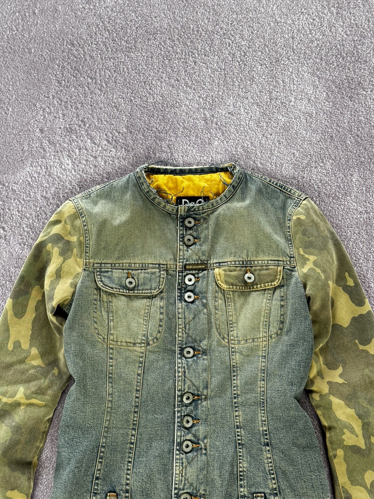 Dolce & Gabbana D&G Dolce & Gabbana 00s Archival Camo Denim Jacket Size XS / US 0-2 / IT 36-38 - 2 Thumbnail