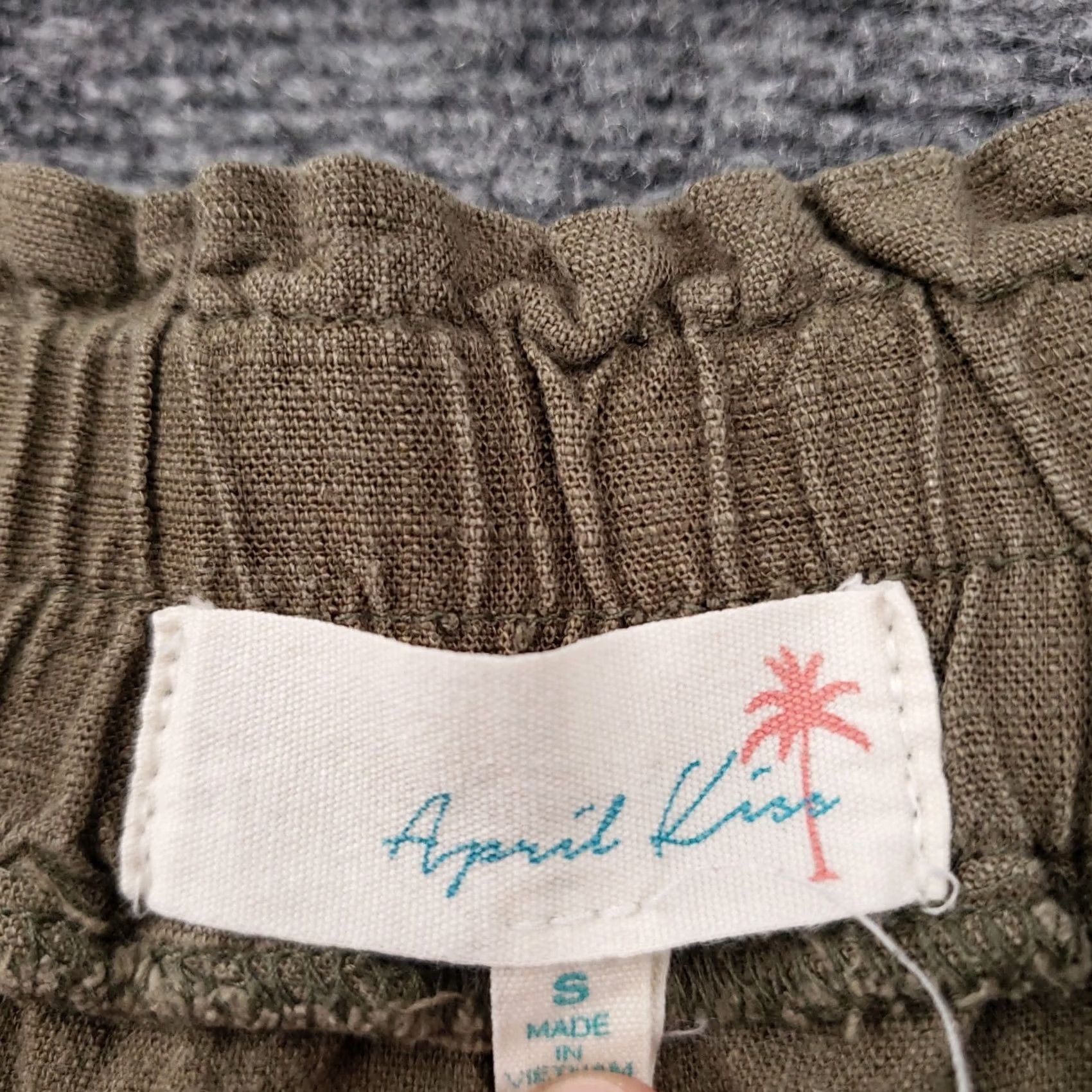 Vintage April Kiss Shorts Womens S Small Brown Linen Blend Paperbag Waist Tie Beach Shorts Size 28" / US 6 / IT 42 - 7 Thumbnail
