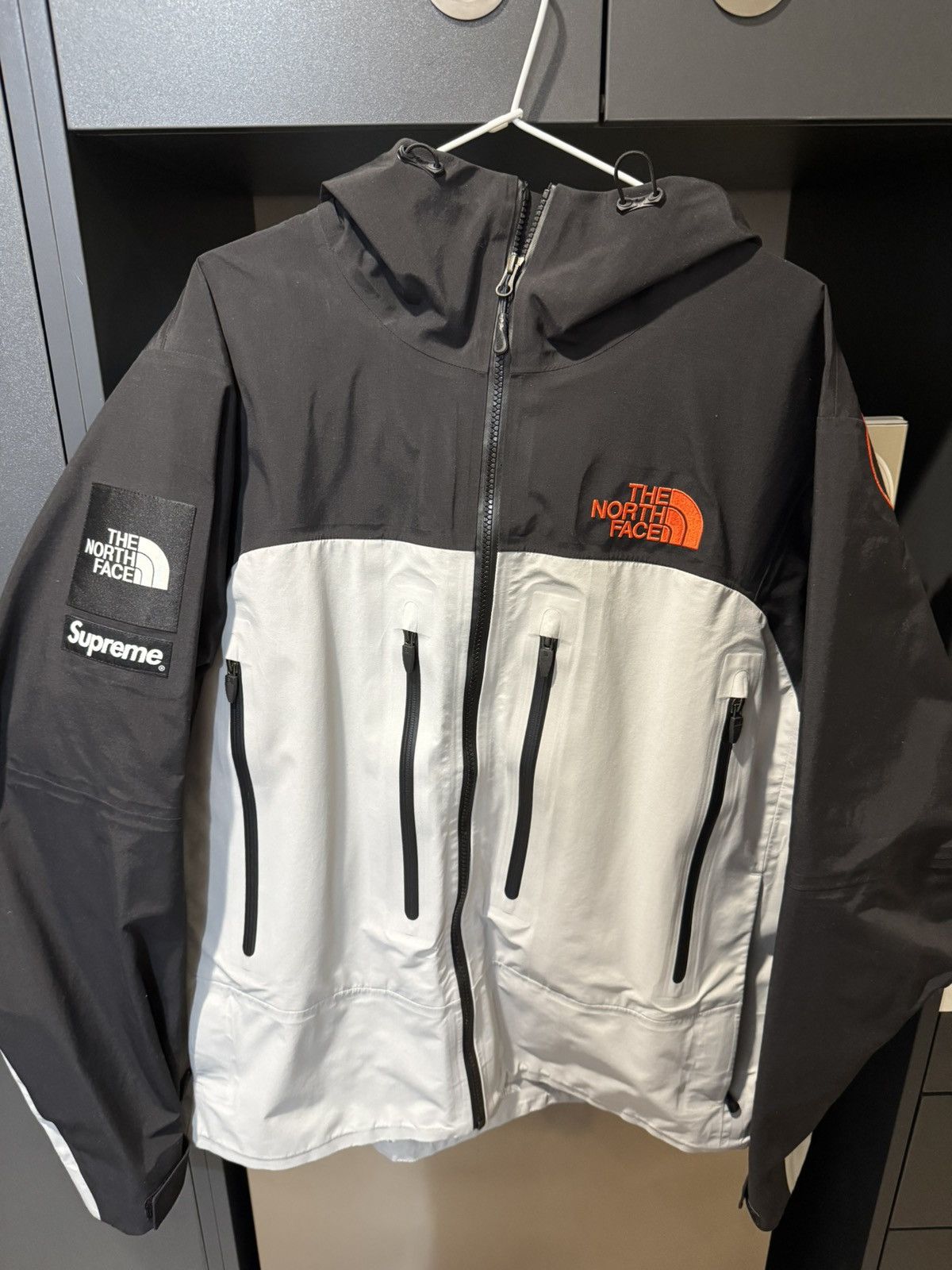 Supreme × The North Face Supreme x The North Face FW22 Size US L / EU 52-54 / 3 - 1 Thumbnail