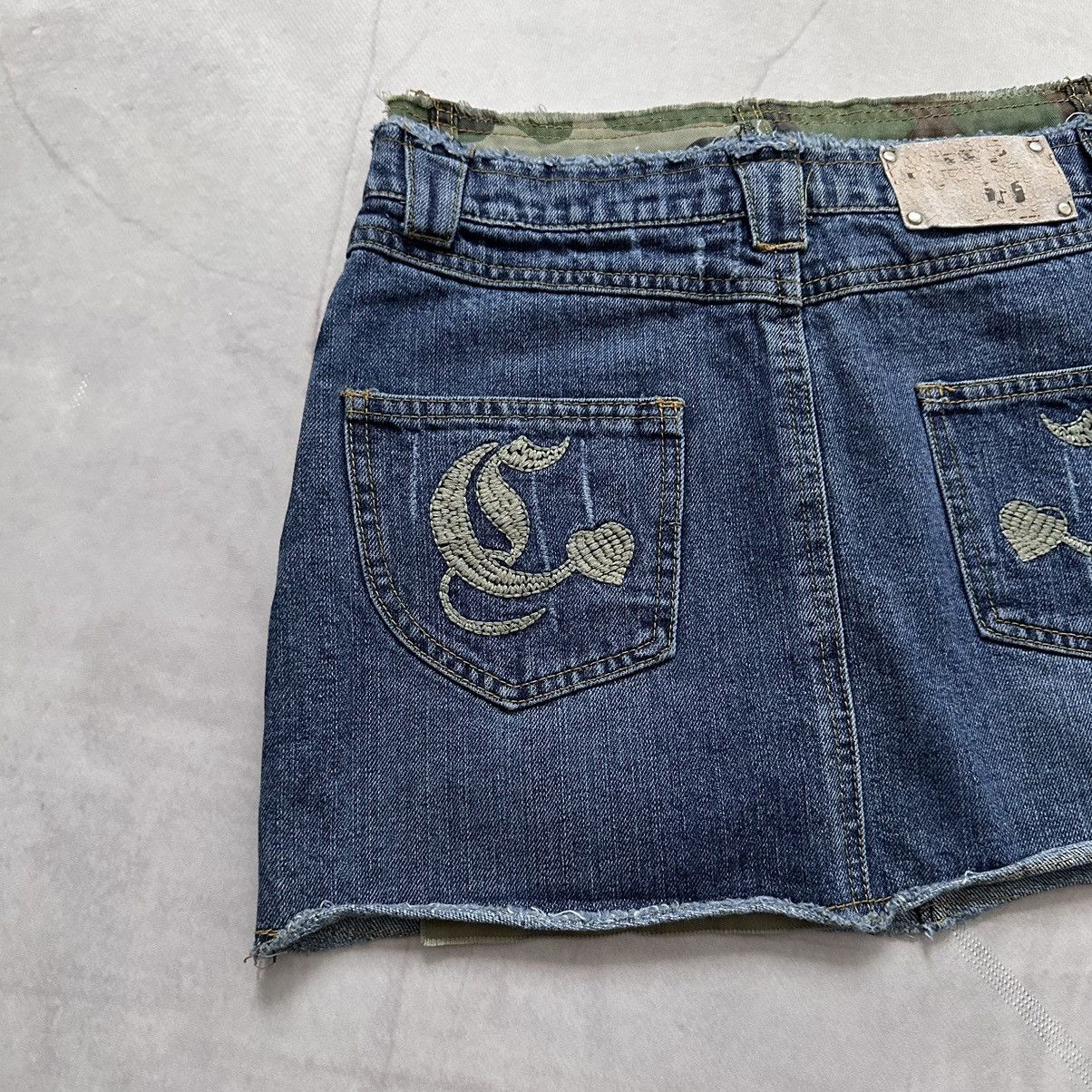 Ed Hardy 00s Hysteric Glamour Style Mini Skirt Embroidered Denim Size 28" / US 6 / IT 42 - 7 Thumbnail