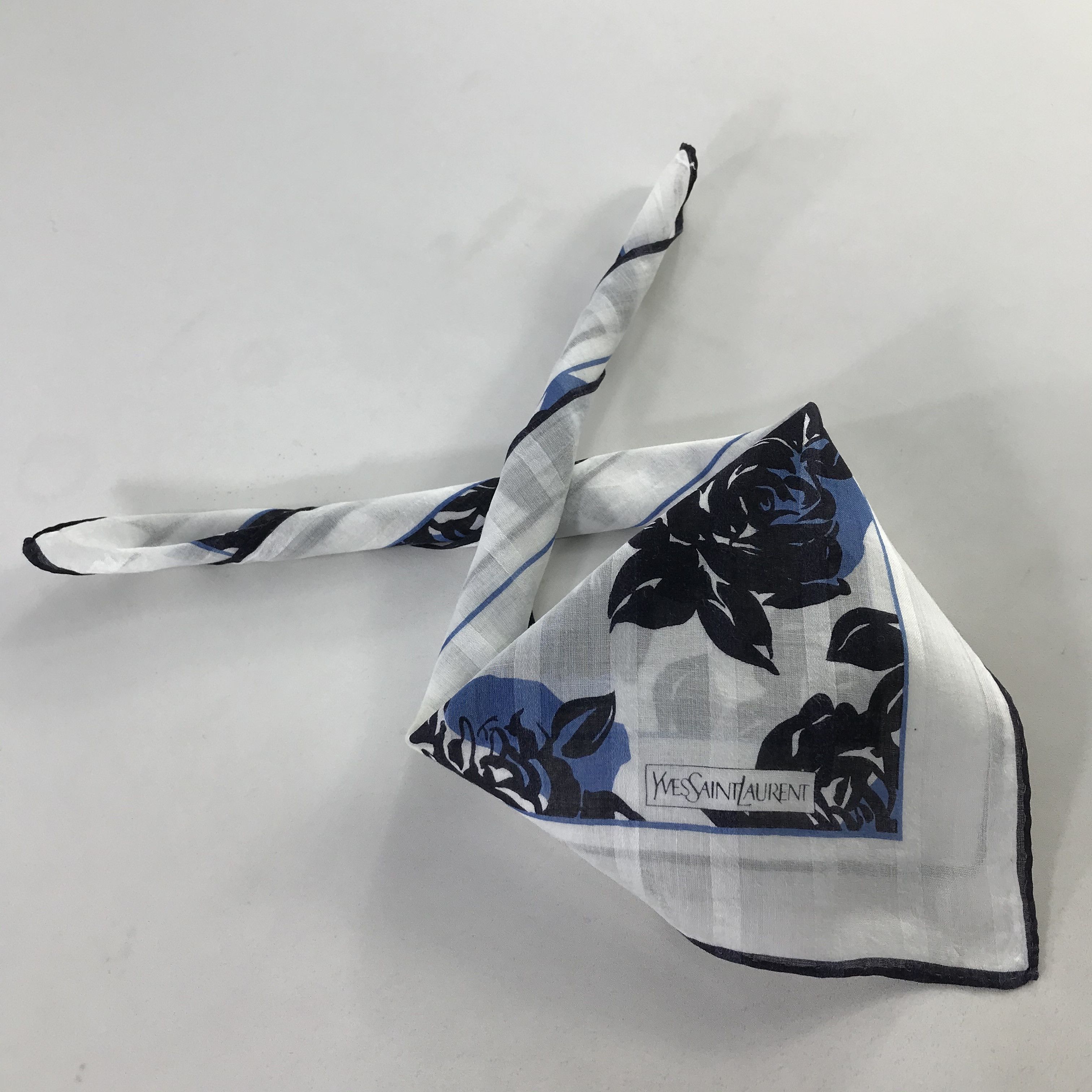 Vintage × Yves Saint Laurent Yves Saint Laurent Bandana / Handkerchief/Neckerchief -S1039 Size ONE SIZE - 4 Thumbnail